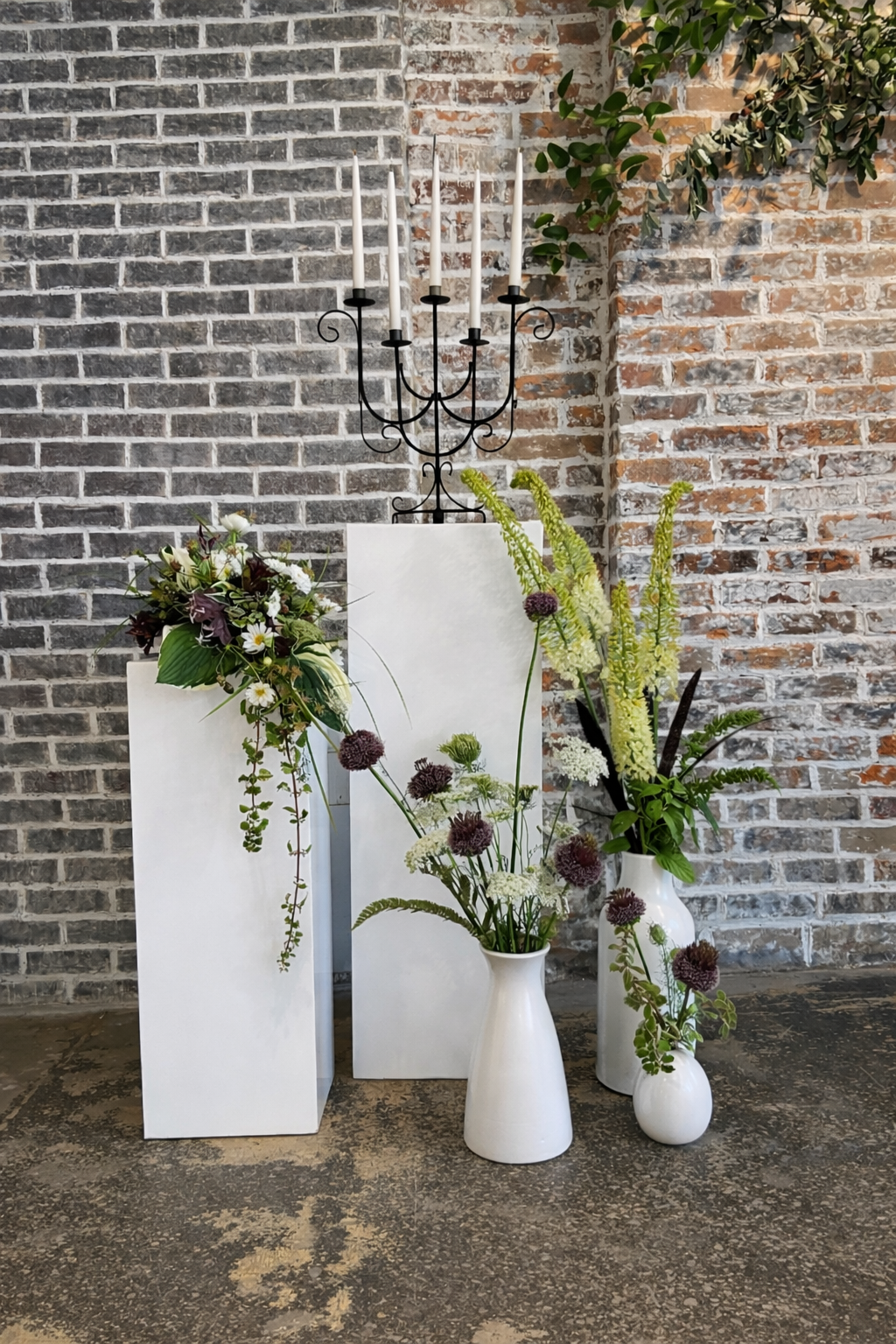 Artistic Florist in an Industrial Columbus Ohio Wedding Venue
