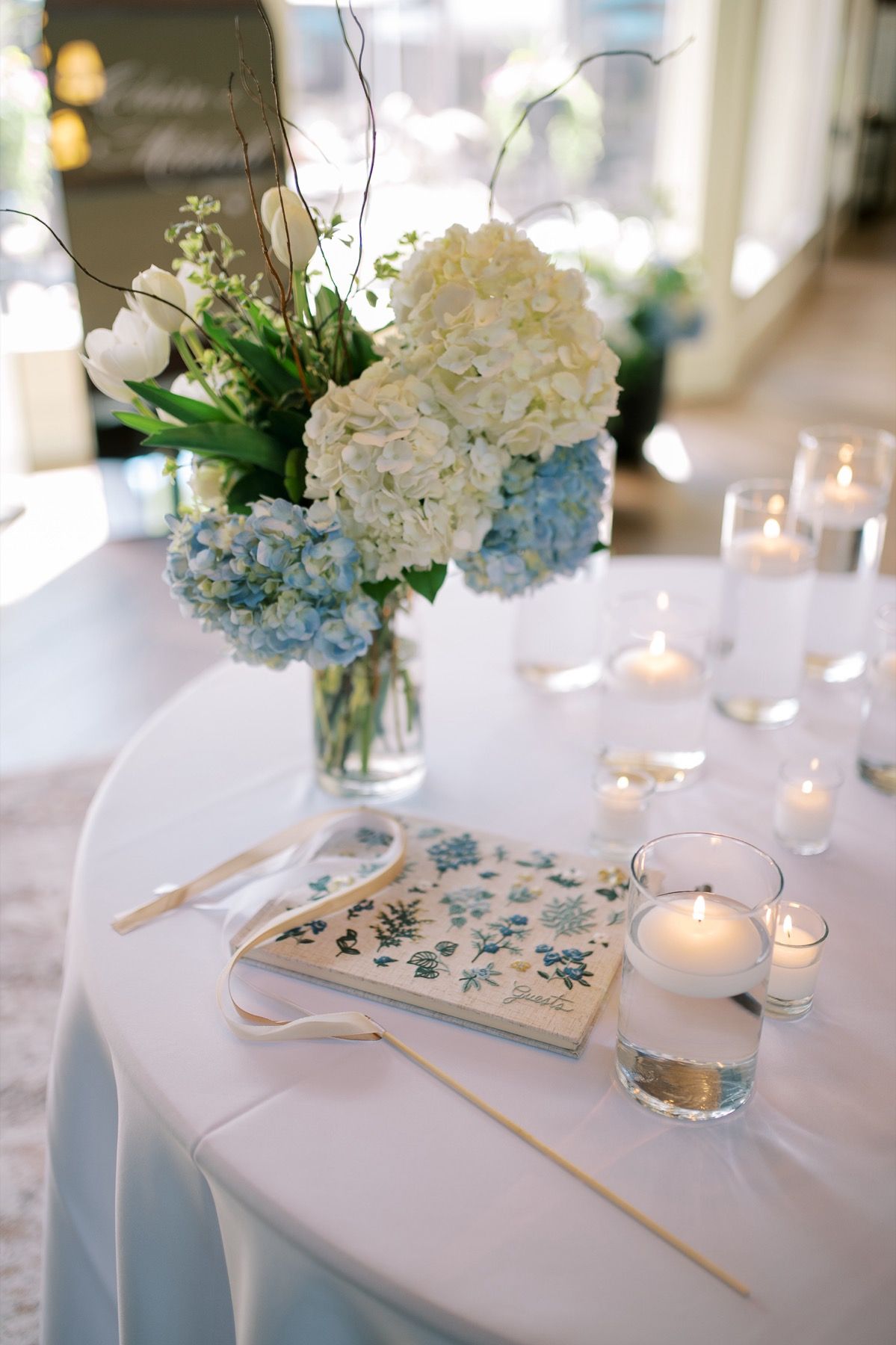 guestbook table flowers