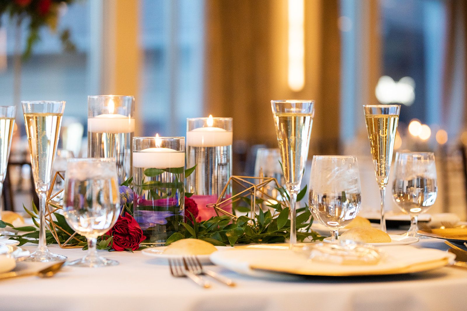 short centerpiece wedding flowers