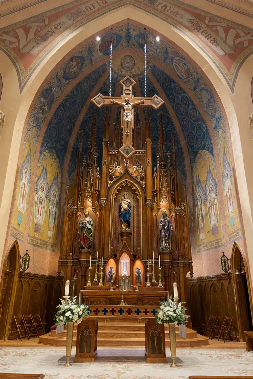 St. Mary's German Village Altar Florals