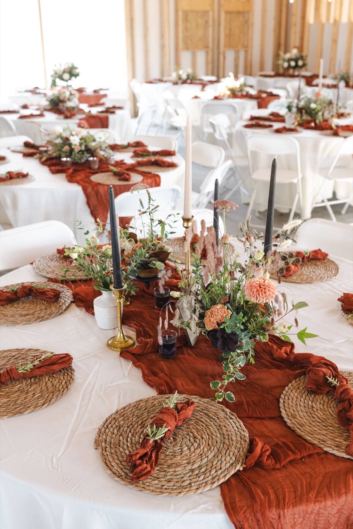 rustic naturalized centerpieces