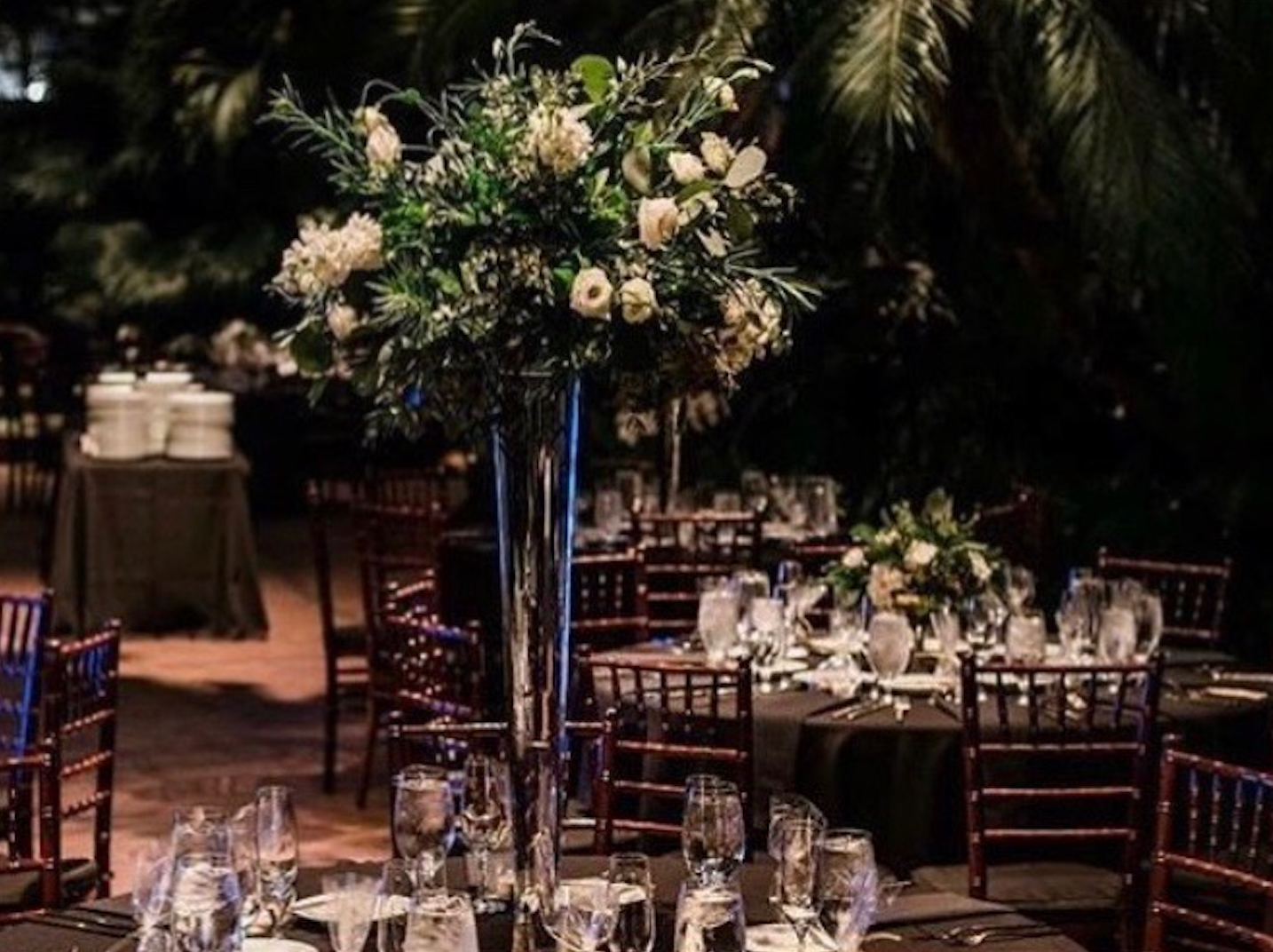 tall centerpiece at Franklin Park Conservatory