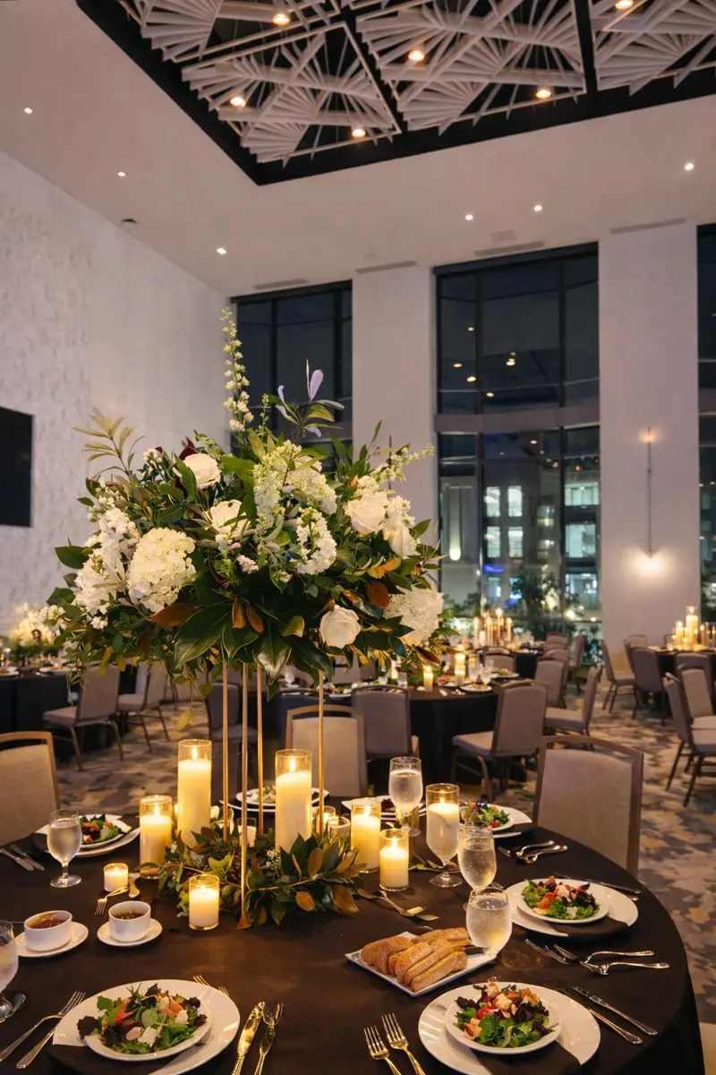 Vitria on the Square wedding florist