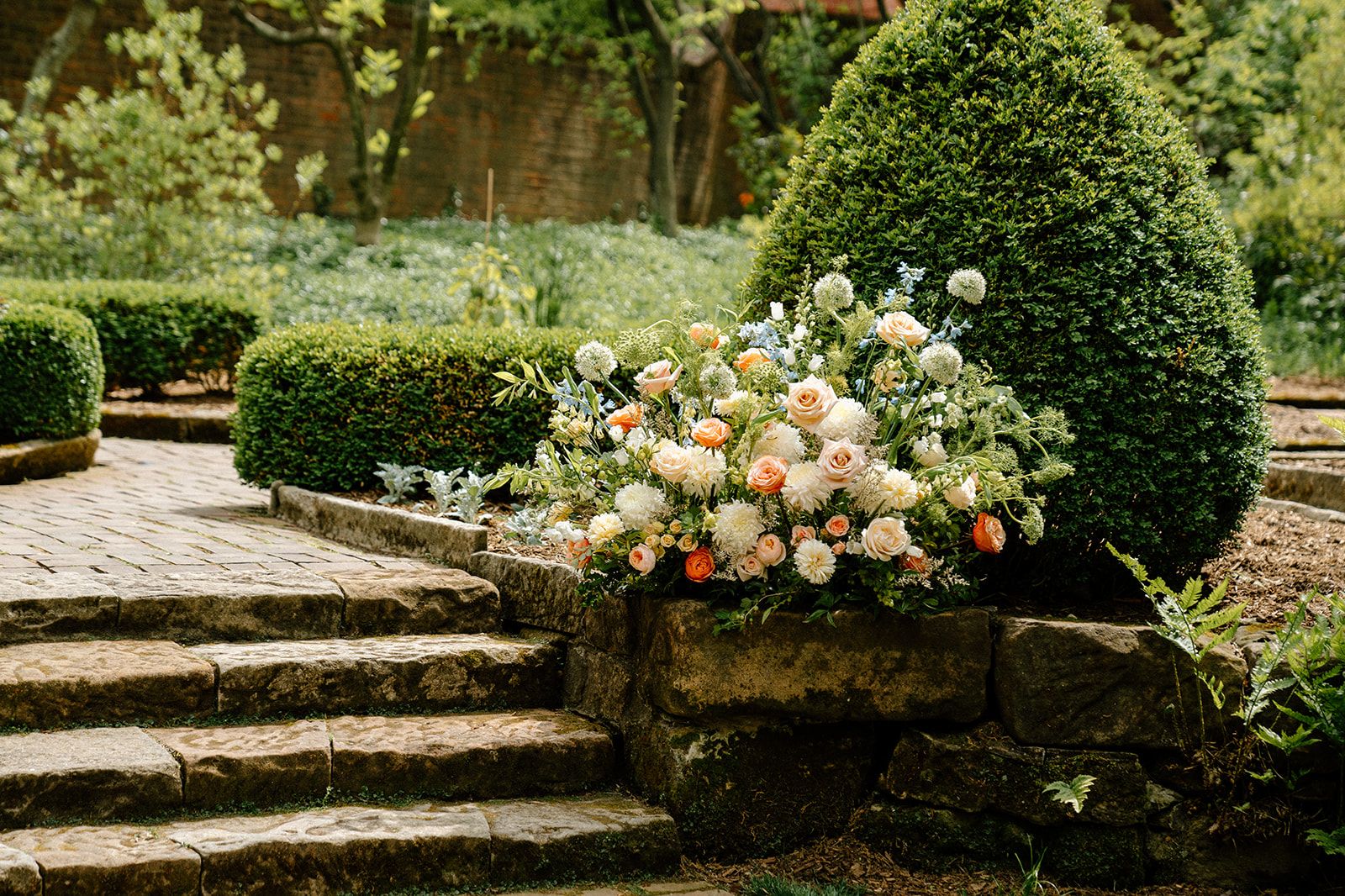 KIngwood Center Gardens