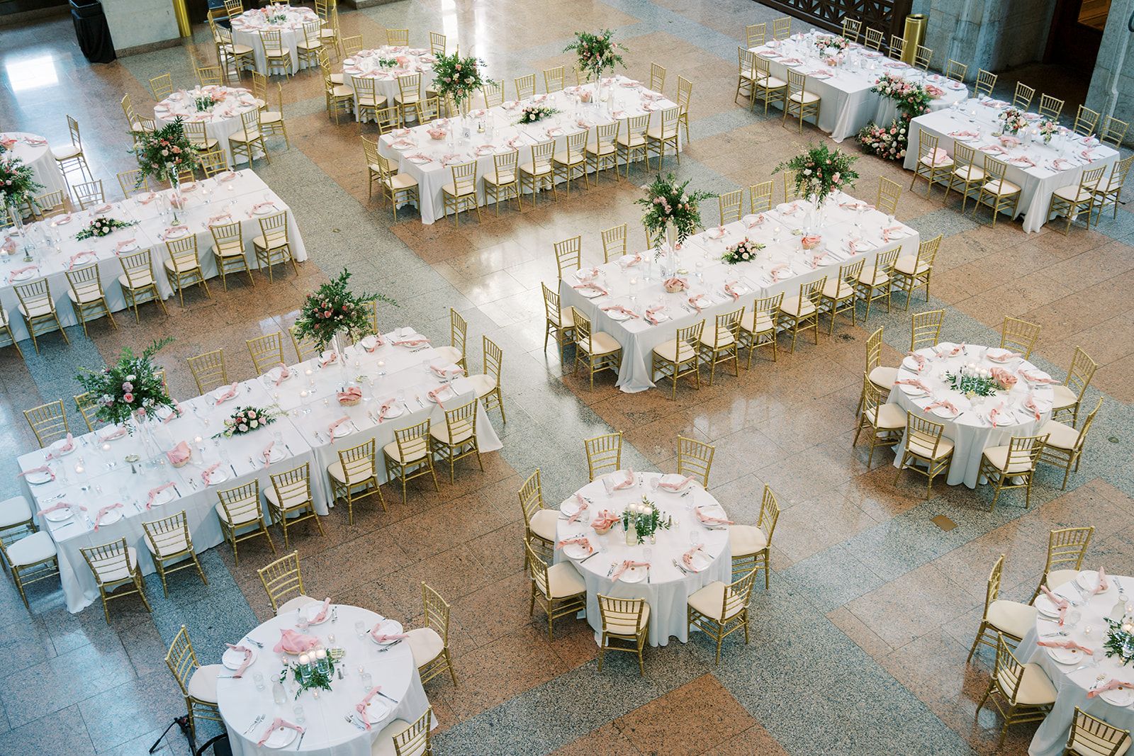 The Ohio Statehouse Wedding Flowers