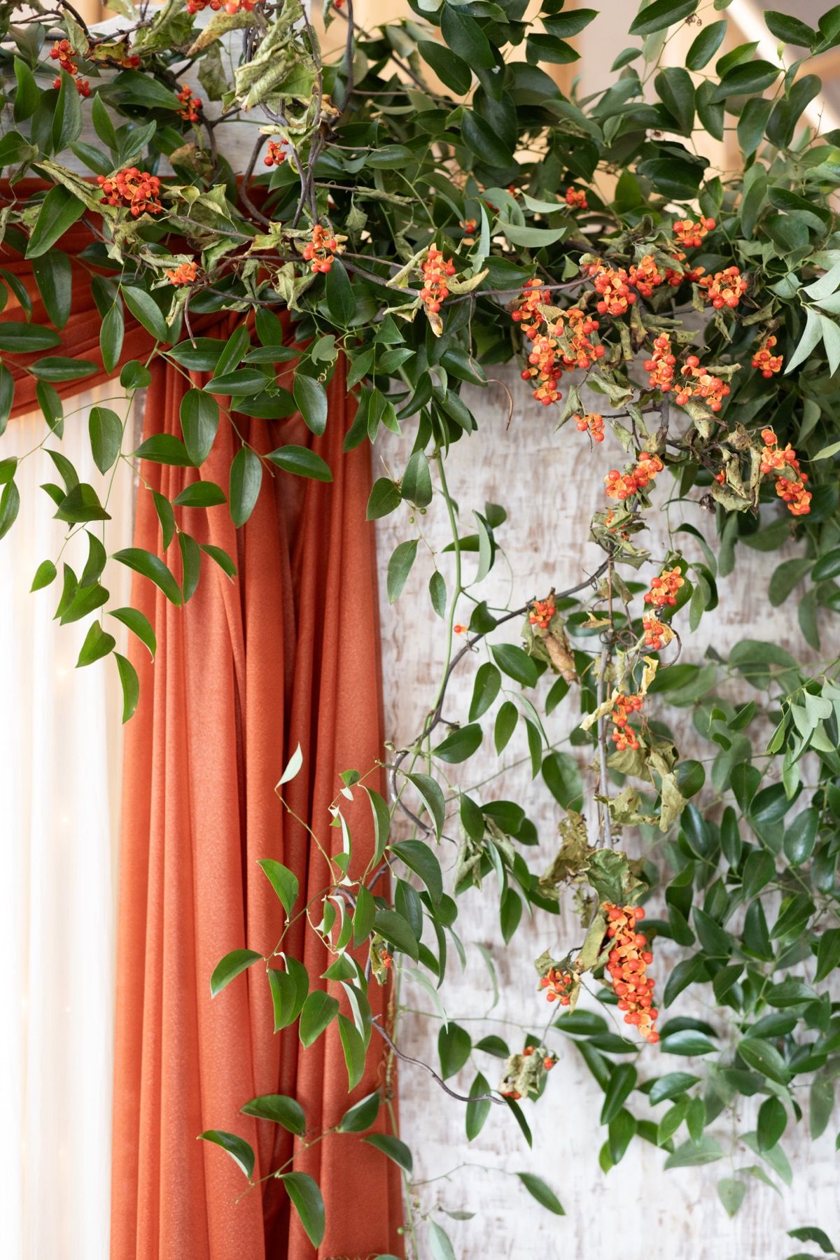 bittersweet vine at wedding