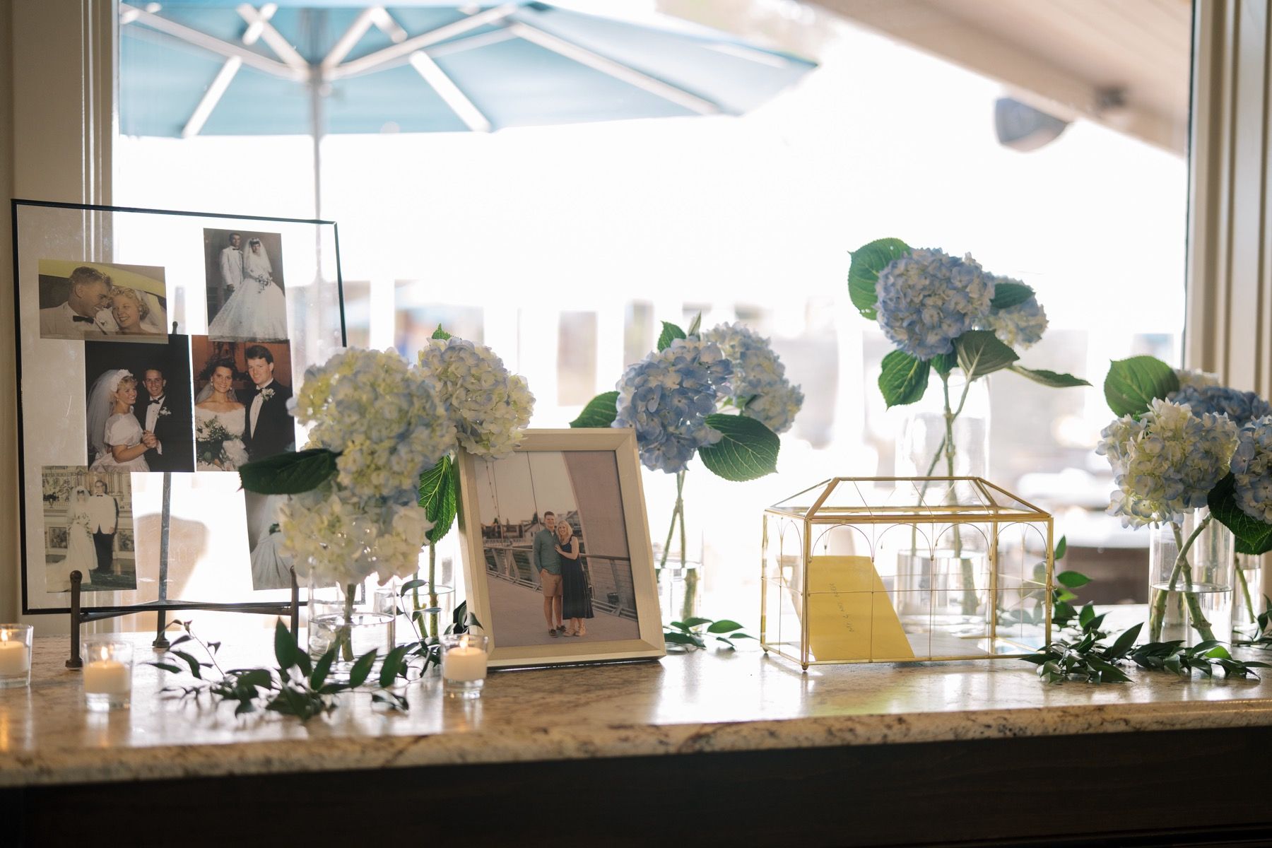 gift card table with hydrangeas