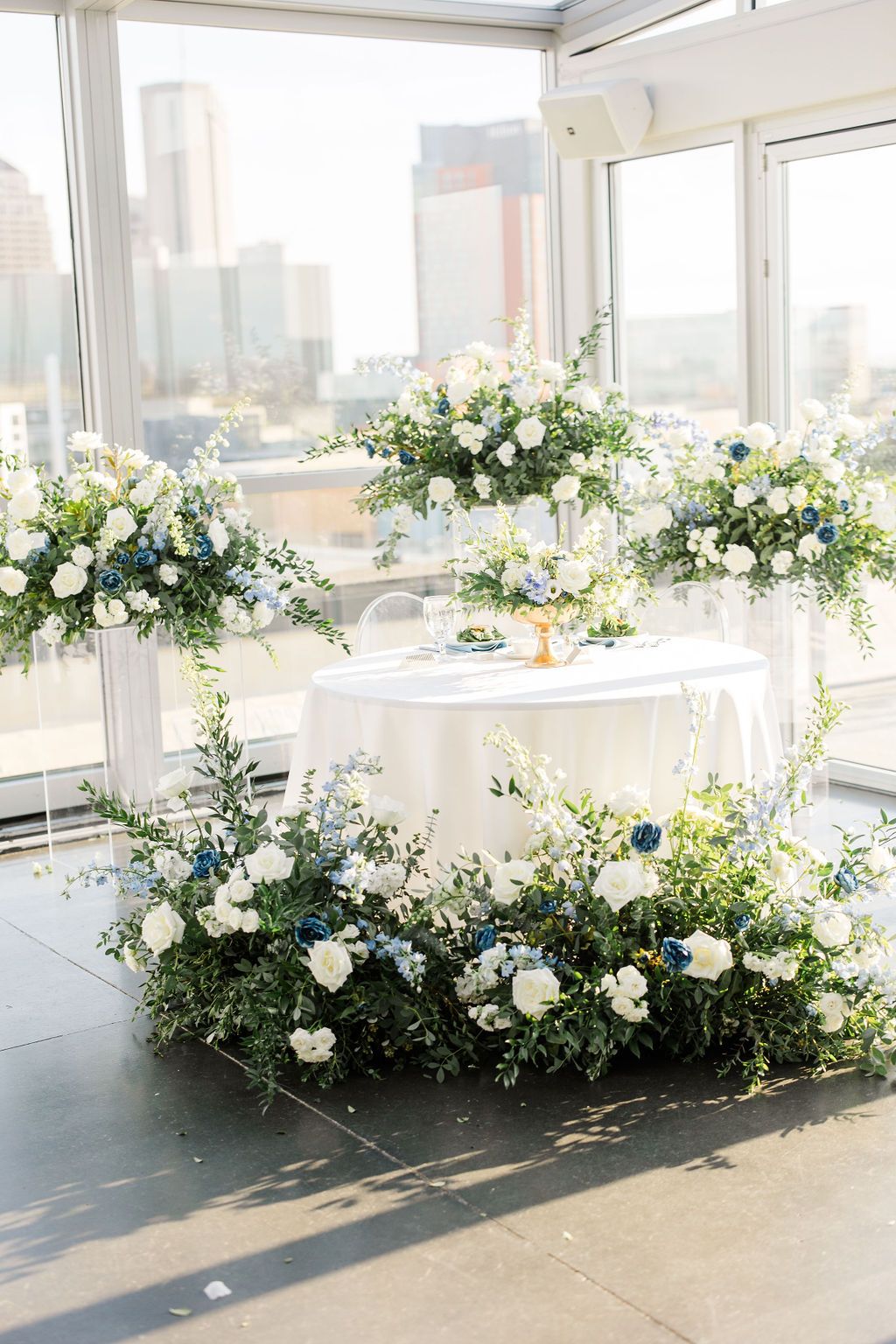 Sweetheart Table Flowers Columbus Ohio