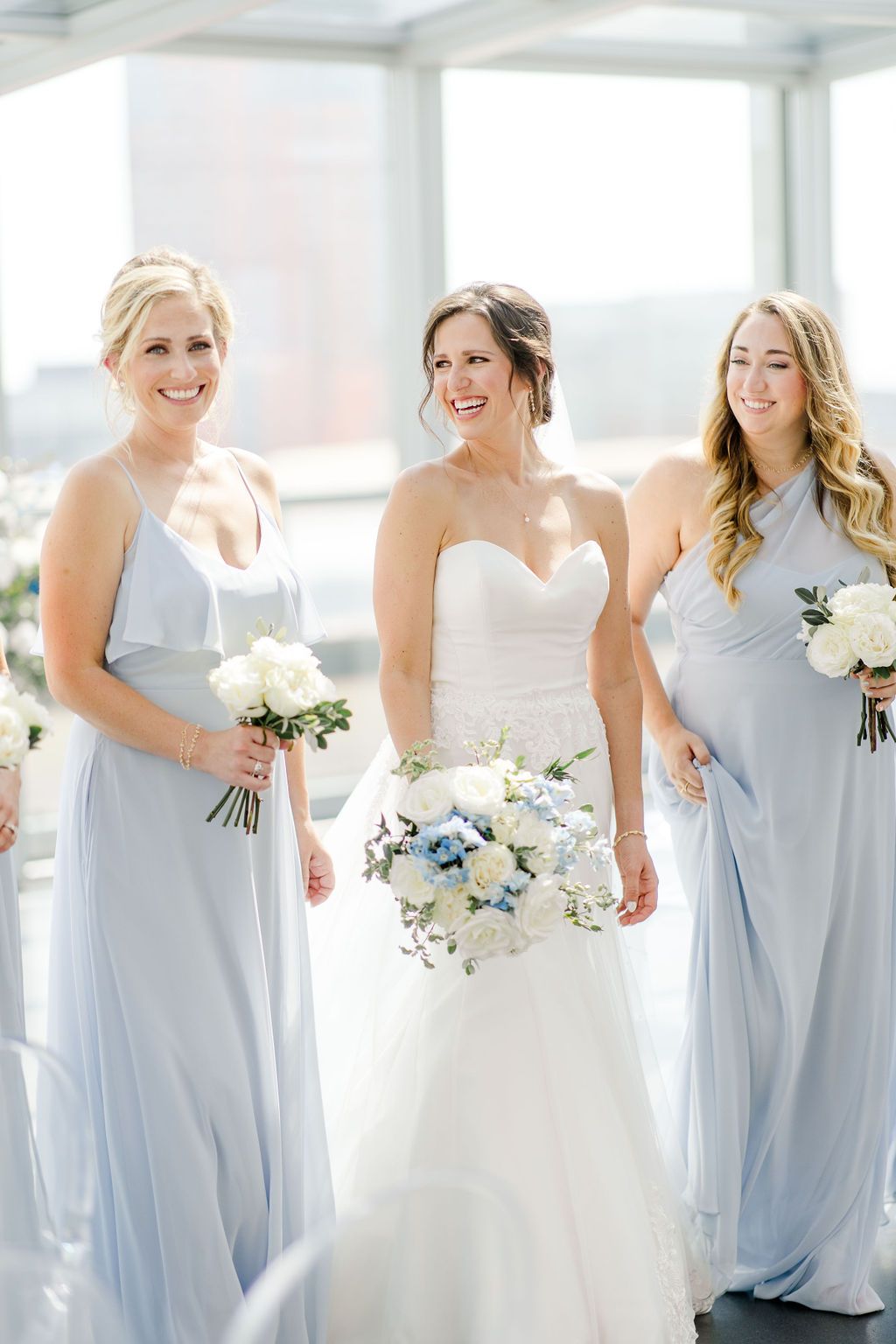 white and blue bridal bouquet
