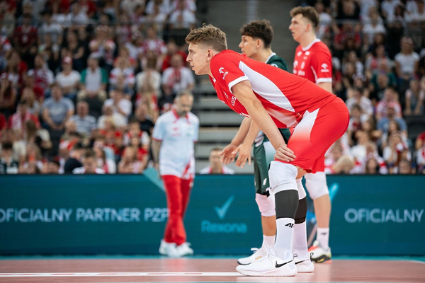 Rotation and Positioning Drills: Understanding the 6-2 Formation Movements