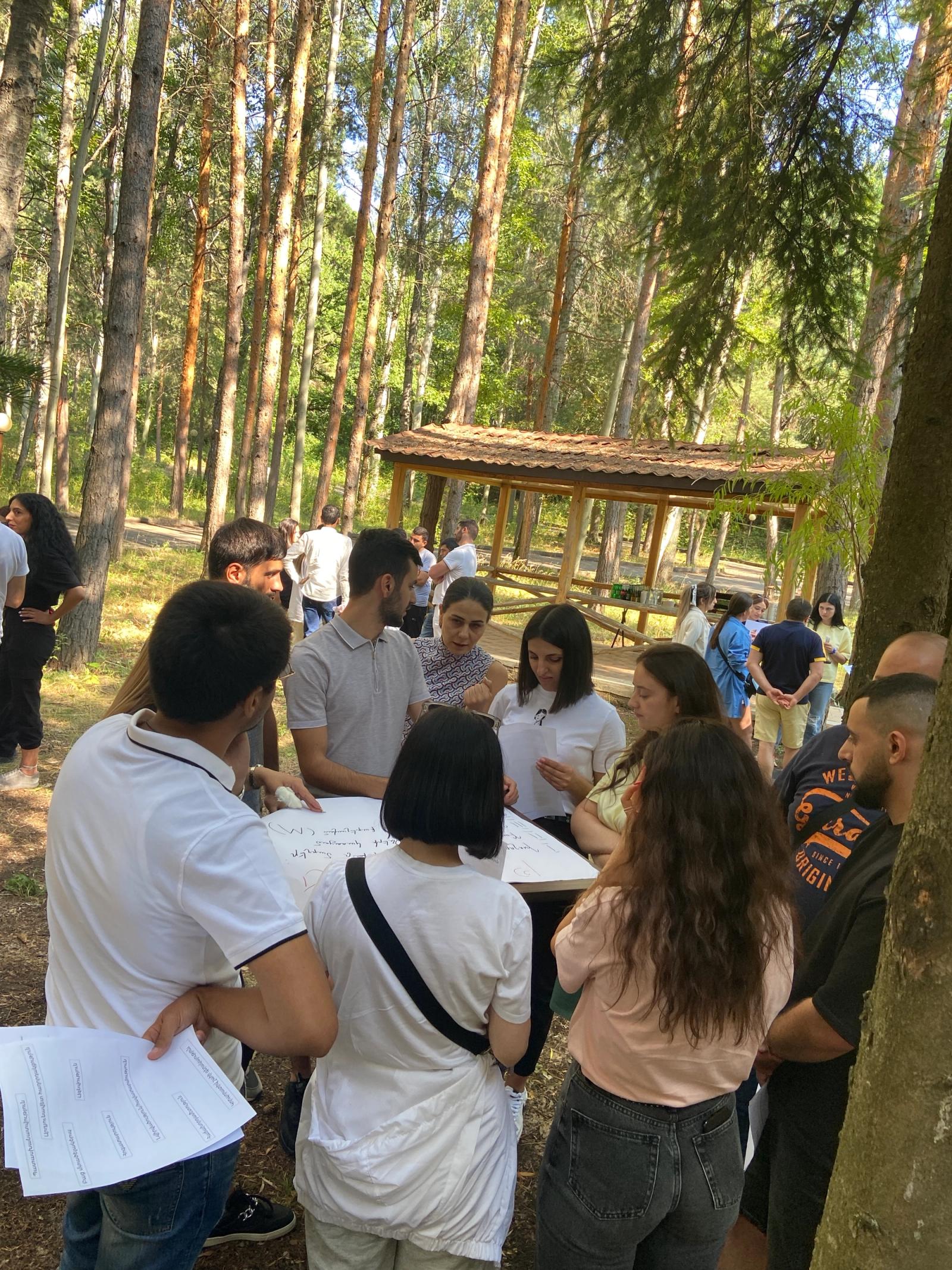 «Բիզնես էթիկա» դասընթացների շարք — Լուսանկար 12 / 16