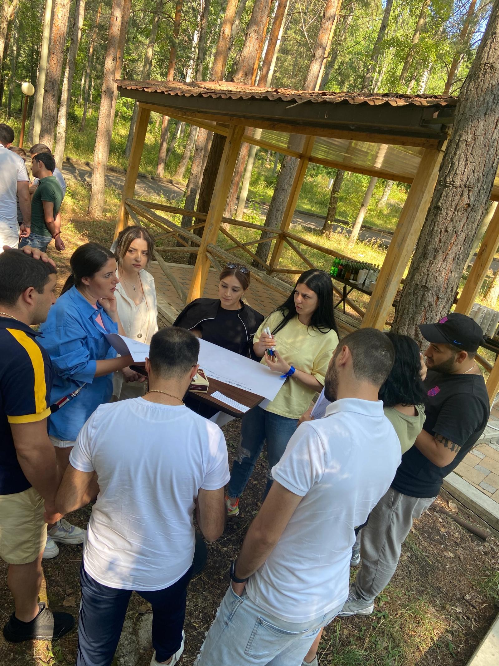 «Բիզնես էթիկա» դասընթացների շարք — Լուսանկար 11 / 16