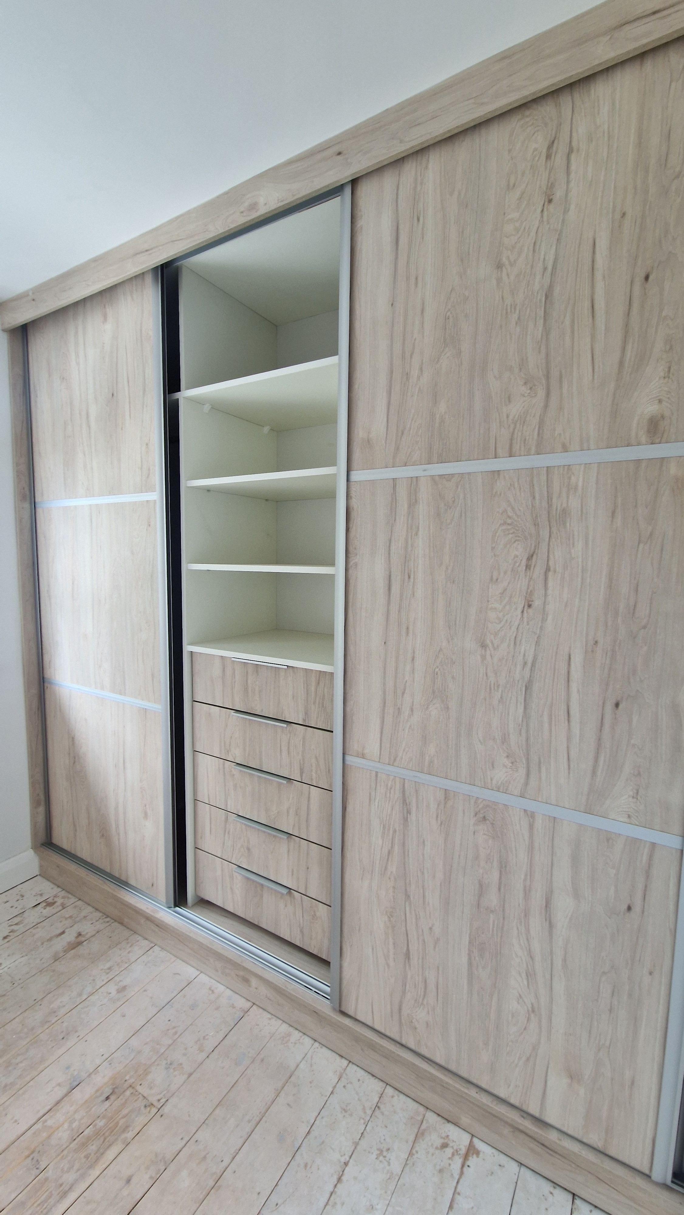 sliding doors Wardrobe 