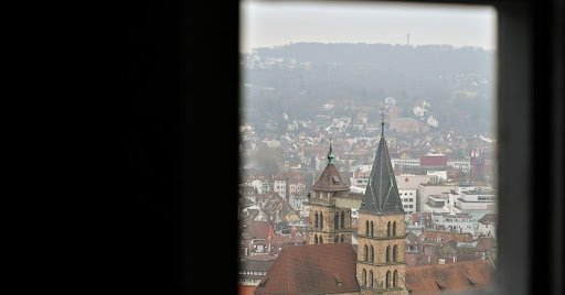 KI im Mittelstand sicher einführen: Worauf du bei einer KI-Agentur in Stuttgart achten solltest