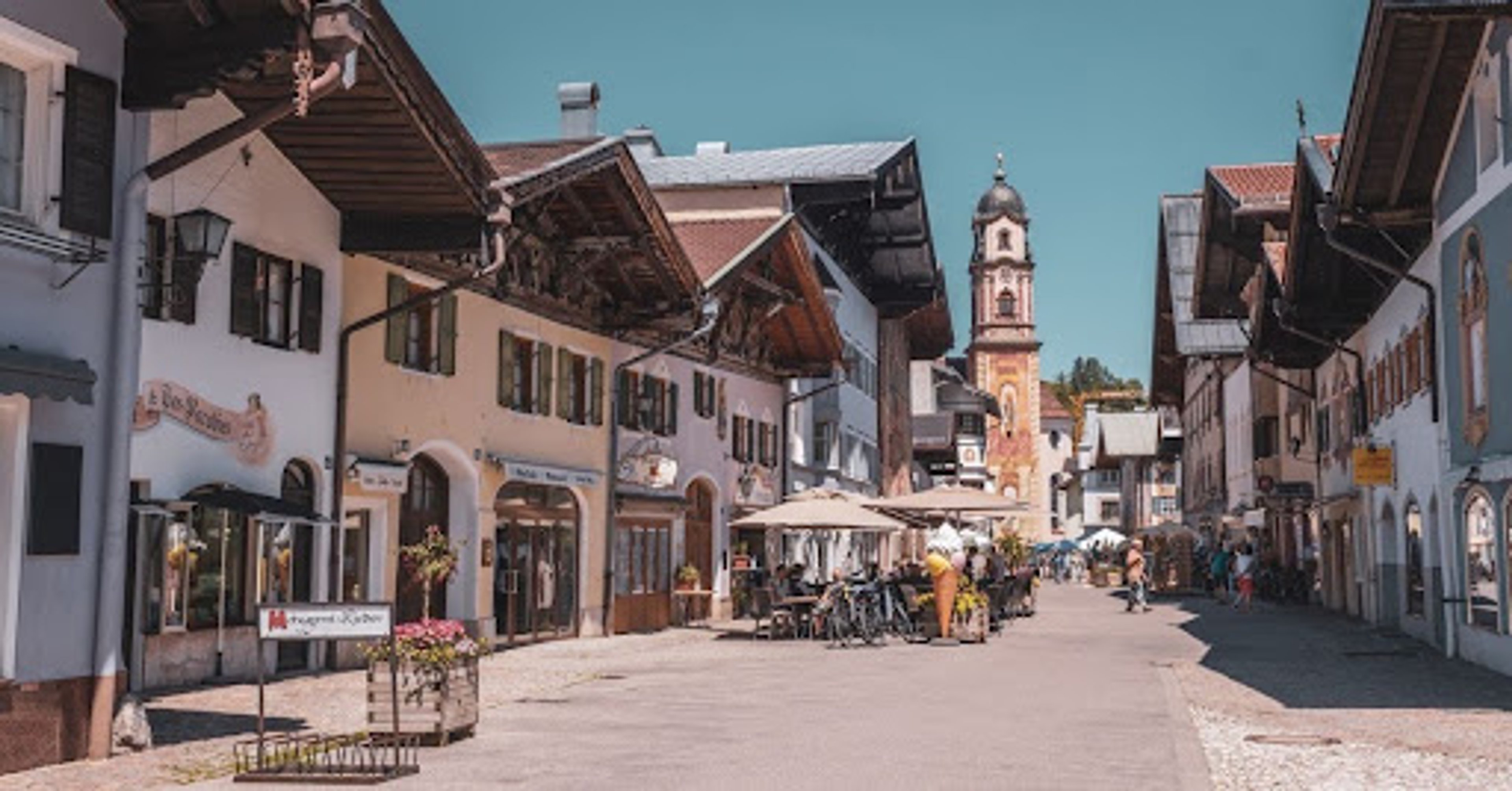 Galeriebesuch in Garmisch-Partenkirchen: Worauf Kunstinteressierte achten sollten