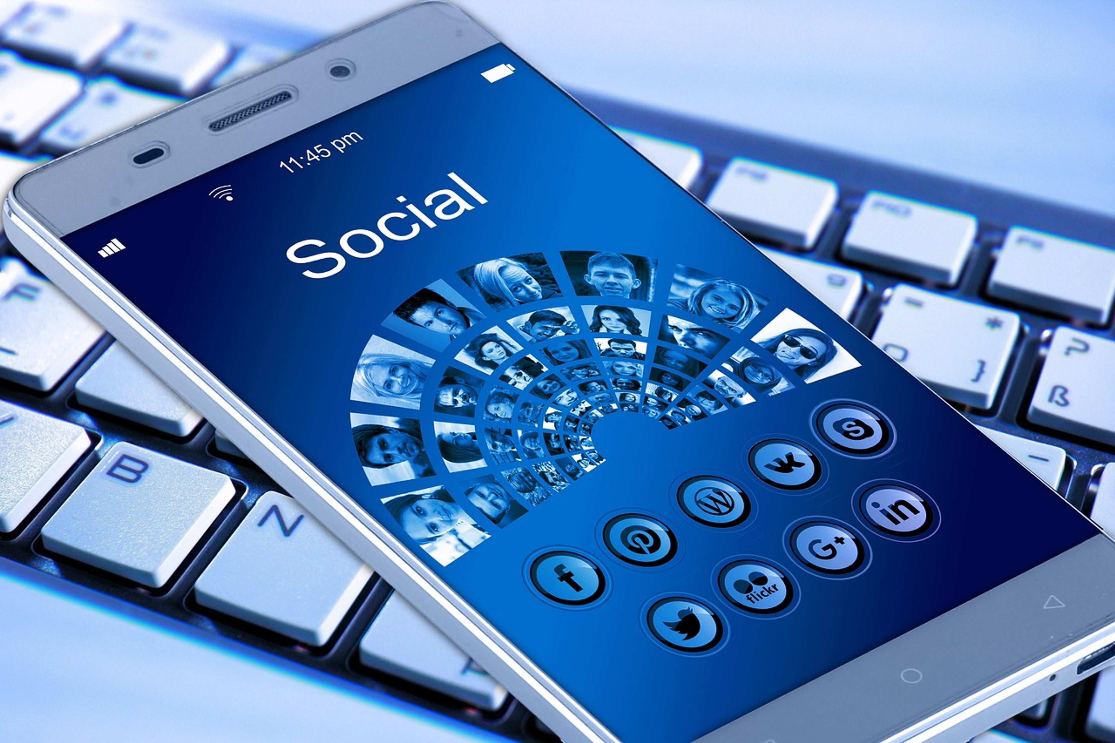 Social Media – Reichweite und Sichtbarkeit legal steigern