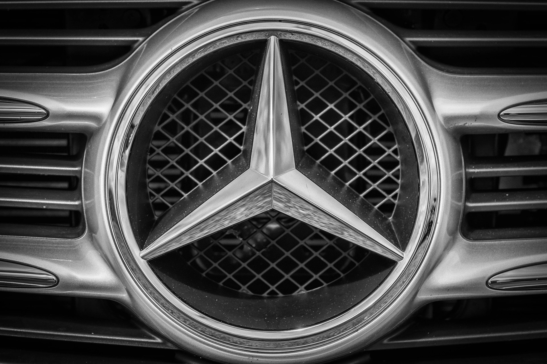 Mercedes-Abgasskandal wird Fall für den EuGH