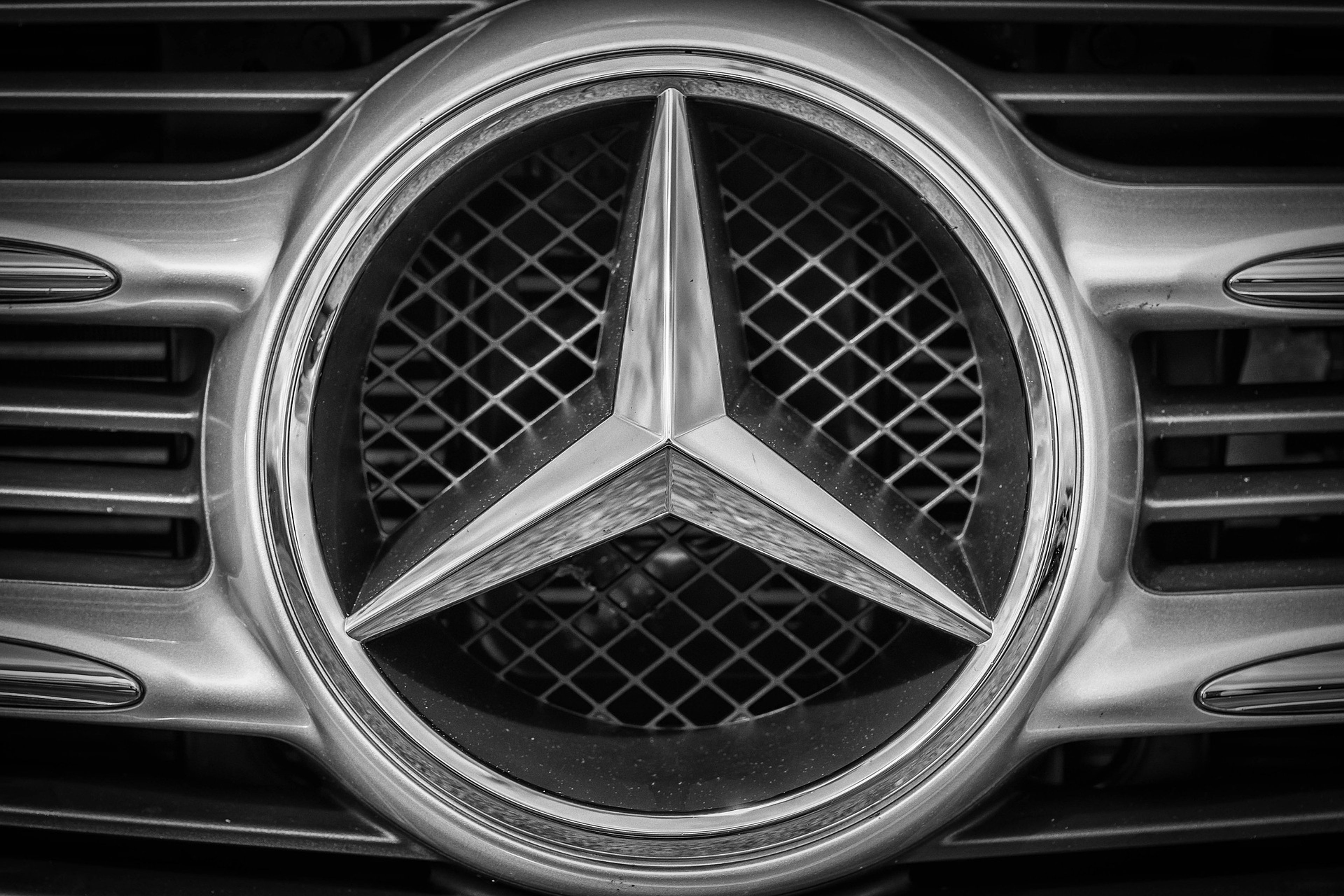 Mercedes-Abgasskandal wird Fall für den EuGH