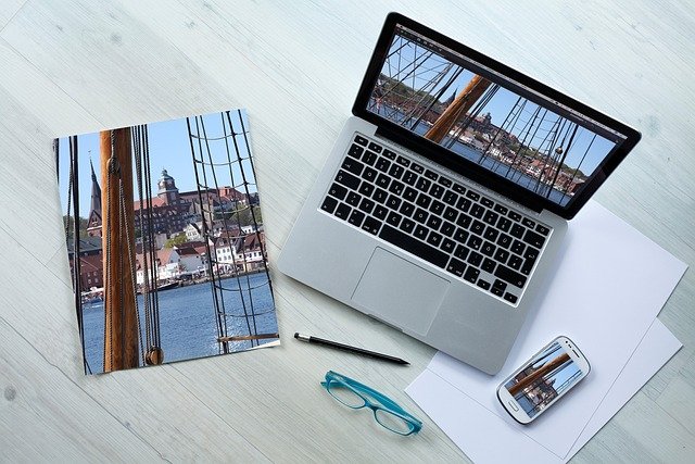 Nebenverdienst durch Webseiten: Strategien und Fallstricke