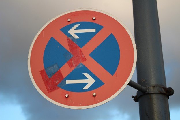 Halteverbot beantragen: Umzug oder Lieferung leicht gemacht