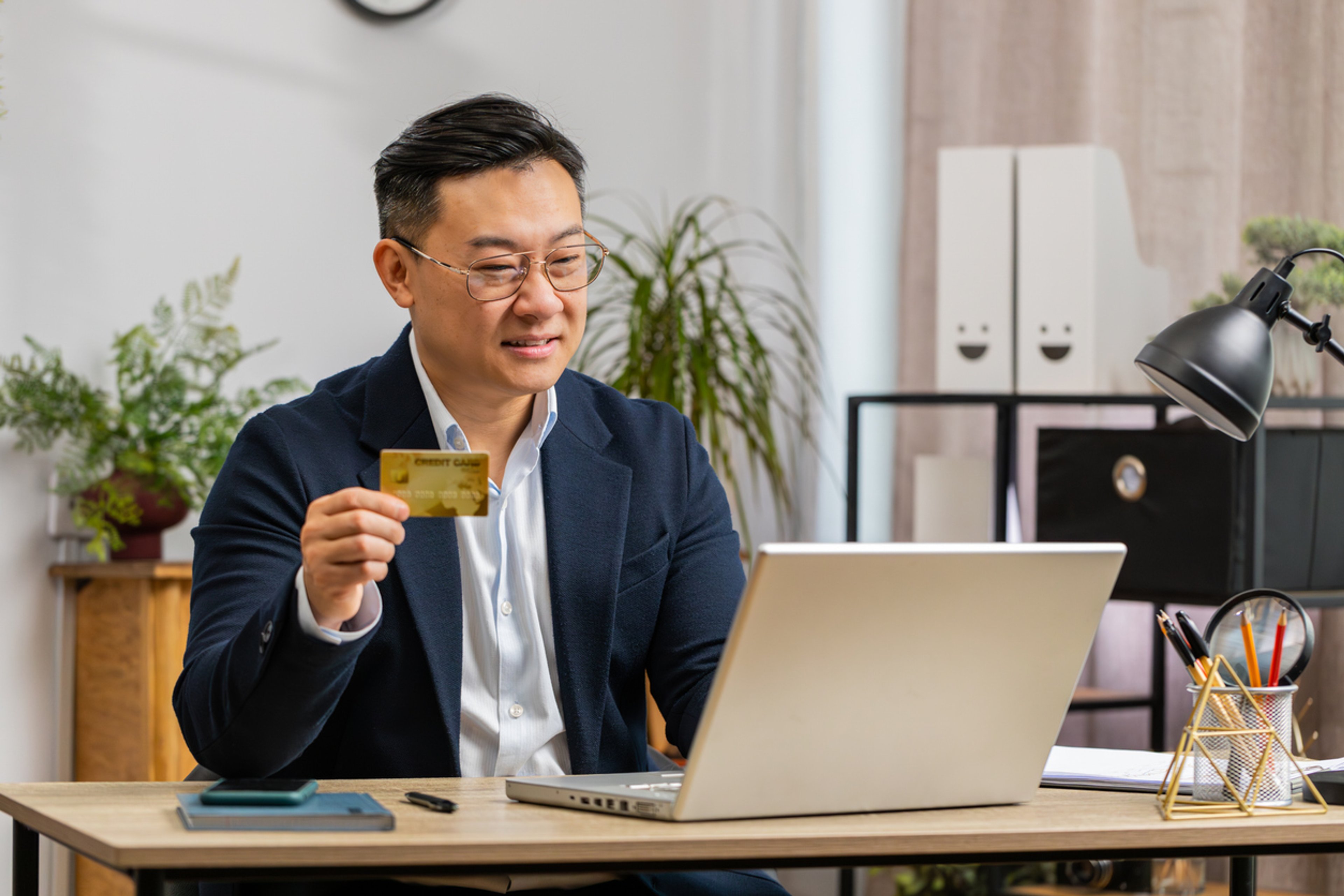 Versteckte Gebühren im Business-Banking: Wie Sie Kostenfallen vermeiden