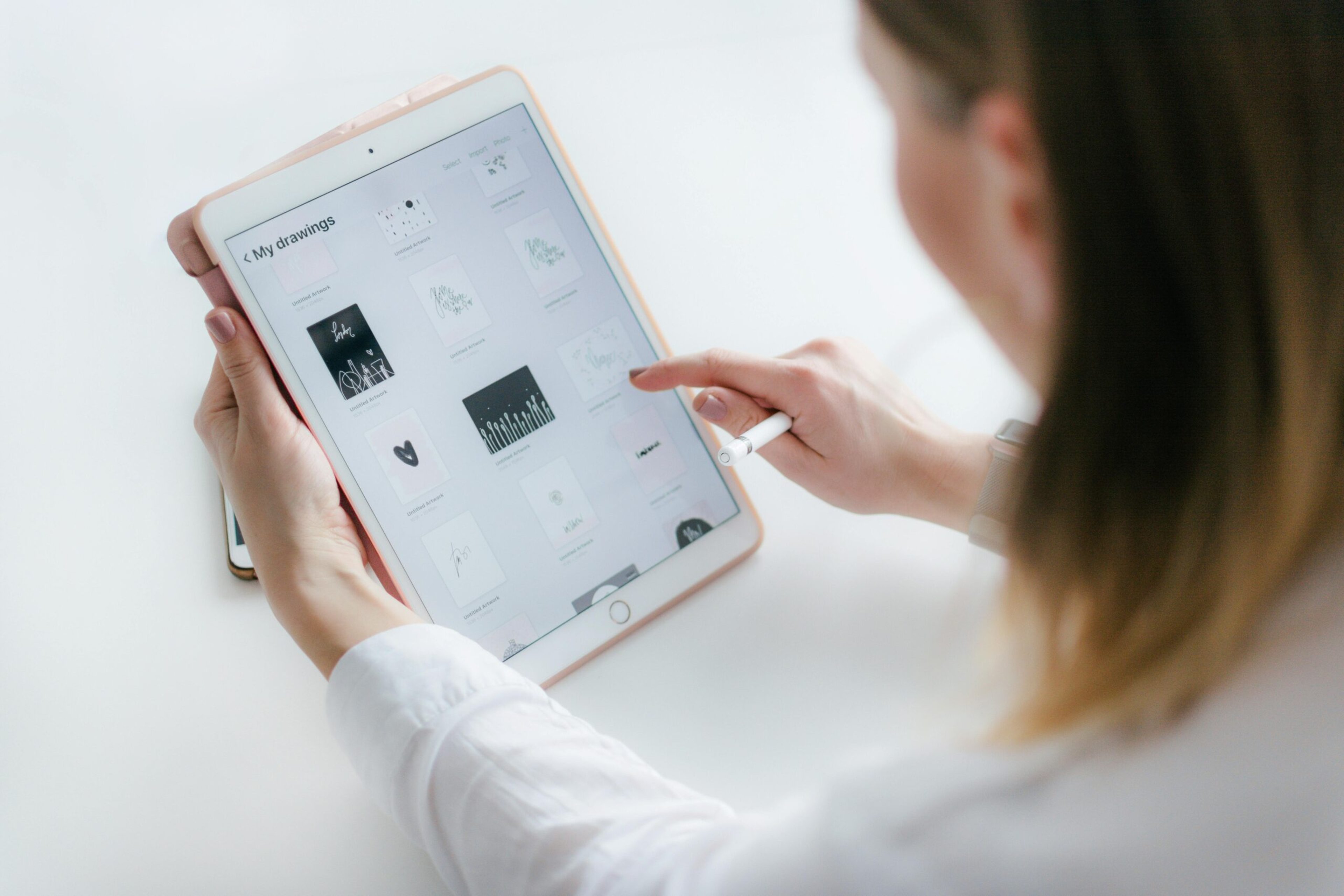 Visitenkarten und Co.: So schützen Sie Ihre Daten beim Online-Design