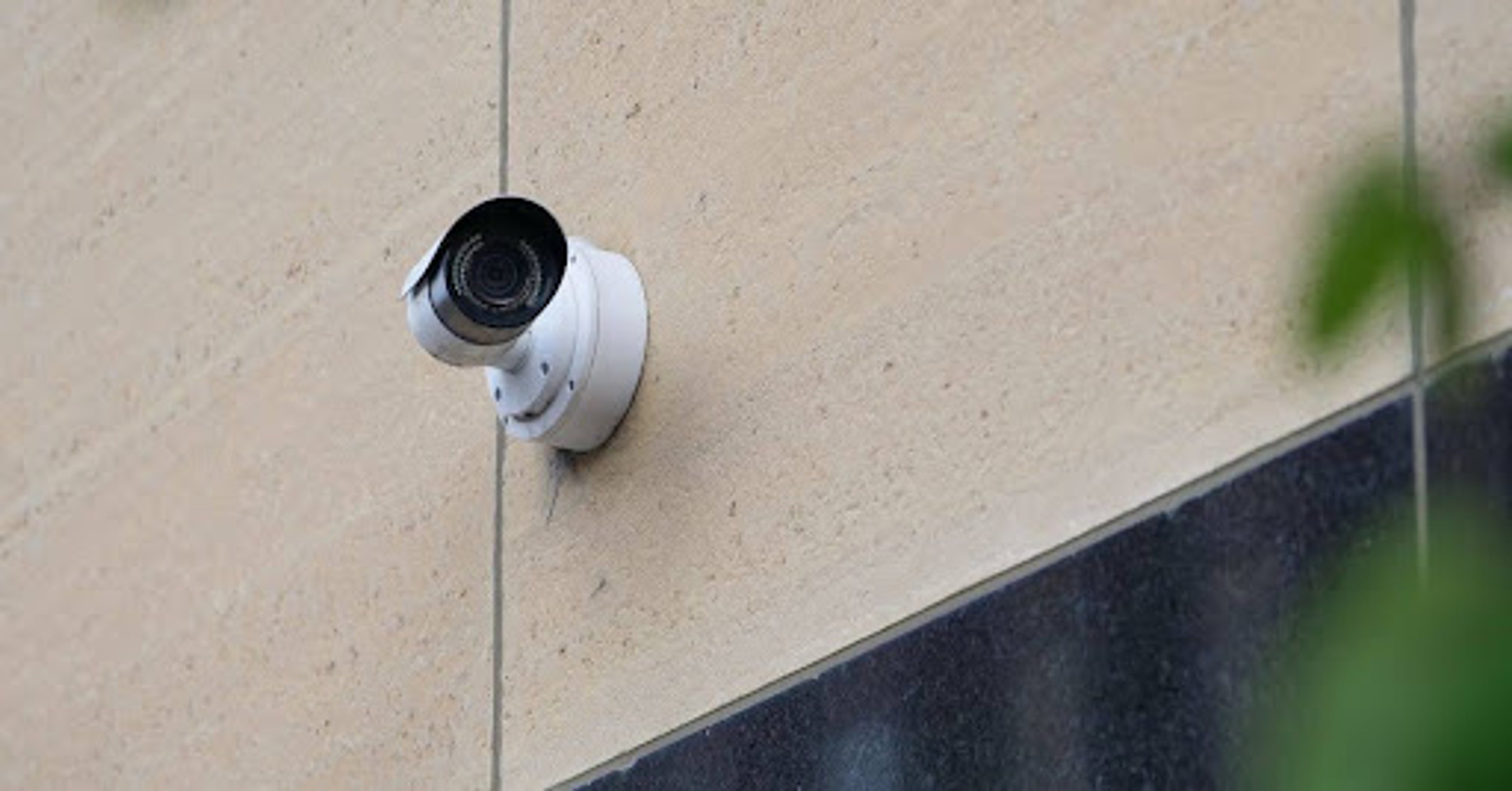 Sicherheitsdienst beauftragen: Aufgaben, Befugnisse und Kosten klar festlegen