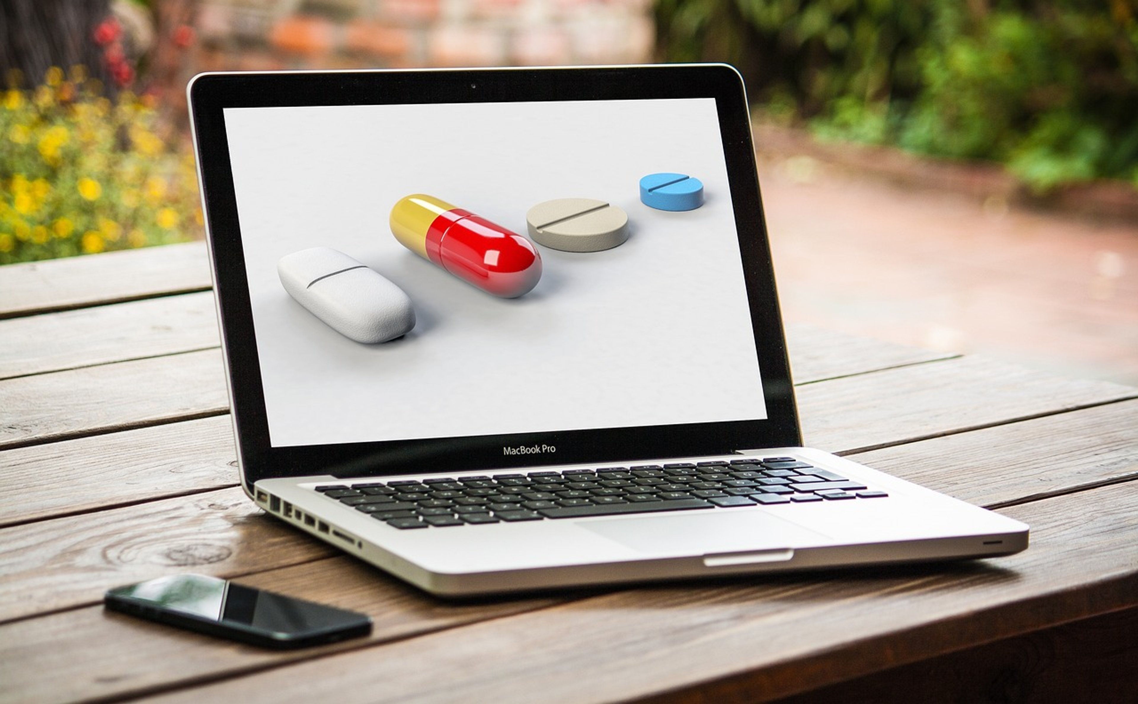 Online-Apotheken und Telemedizin: Was Verbraucher wissen sollten