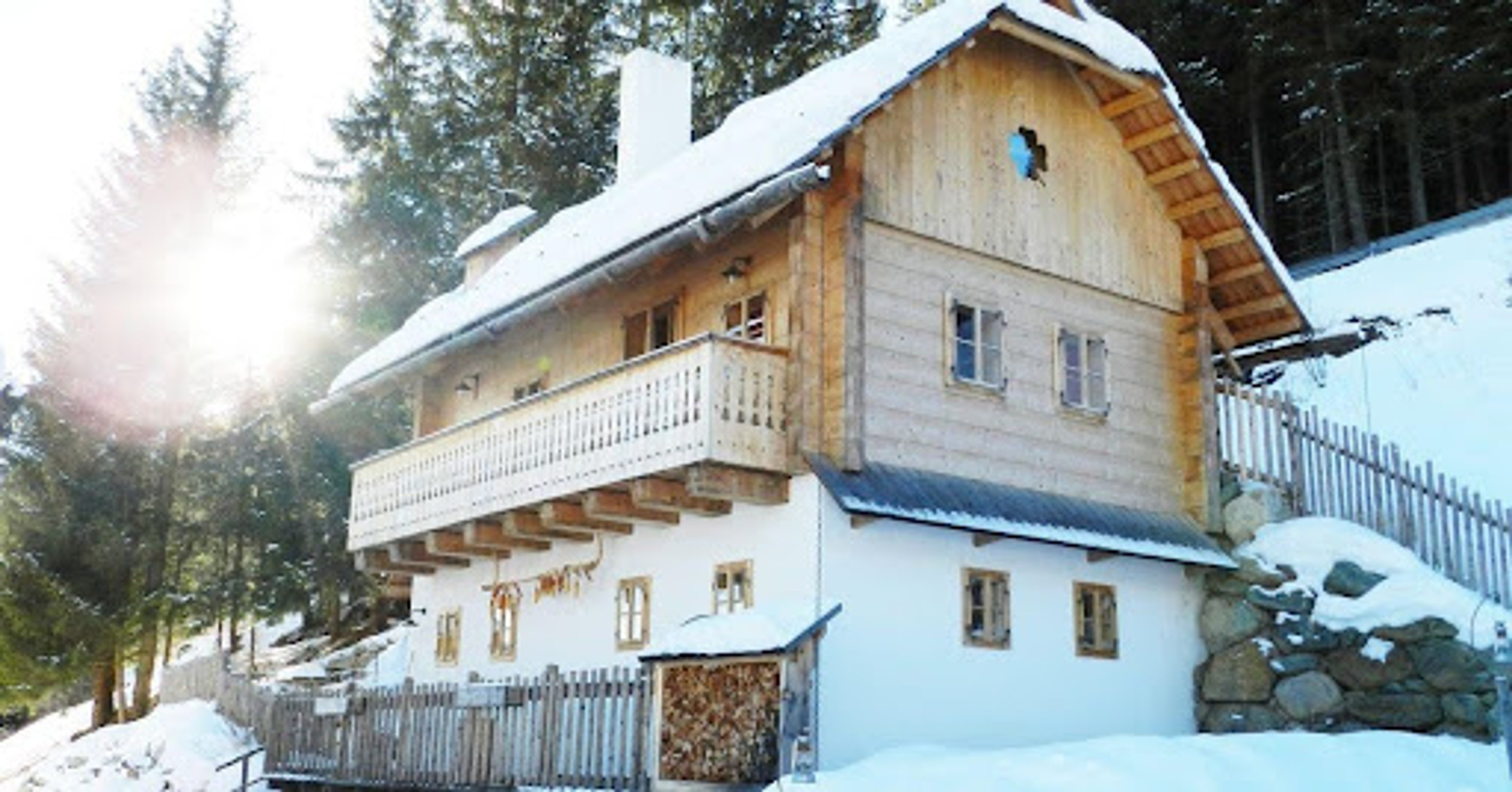 Chalet mieten in den Alpen: Worauf Urlauber wirklich achten sollten