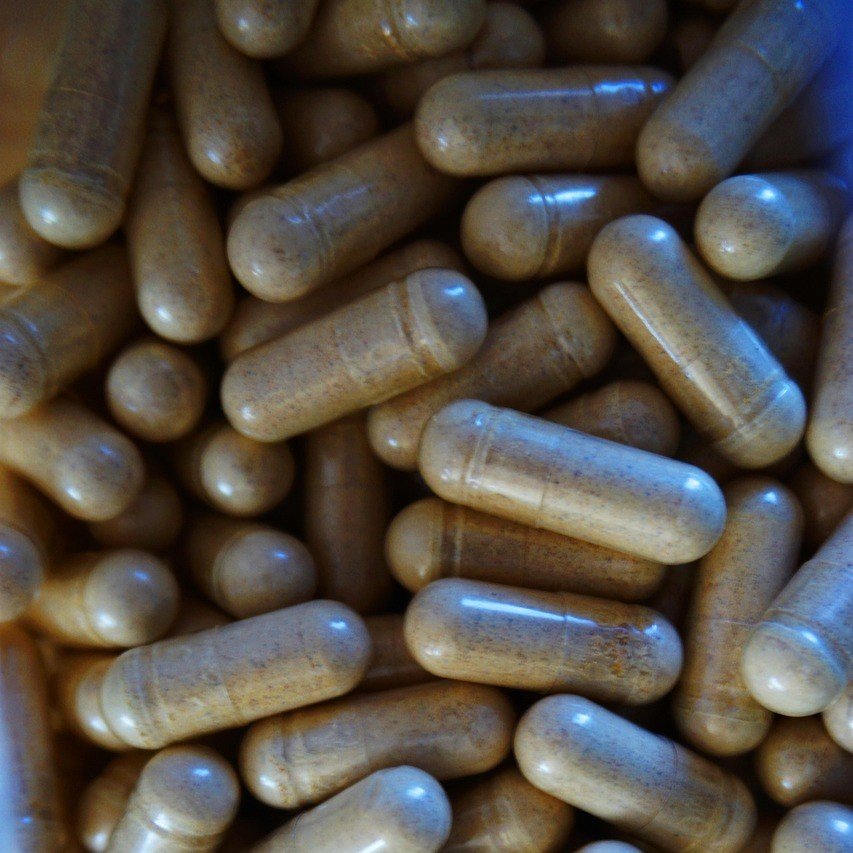 Shilajit-Kapseln im Fokus: Der große Check – so erkennt man 2025 die beste Qualität