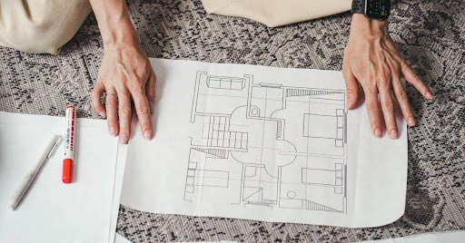 Individuelle Treppe fürs Eigenheim: Worauf Bauherren und Sanierer wirklich achten sollten