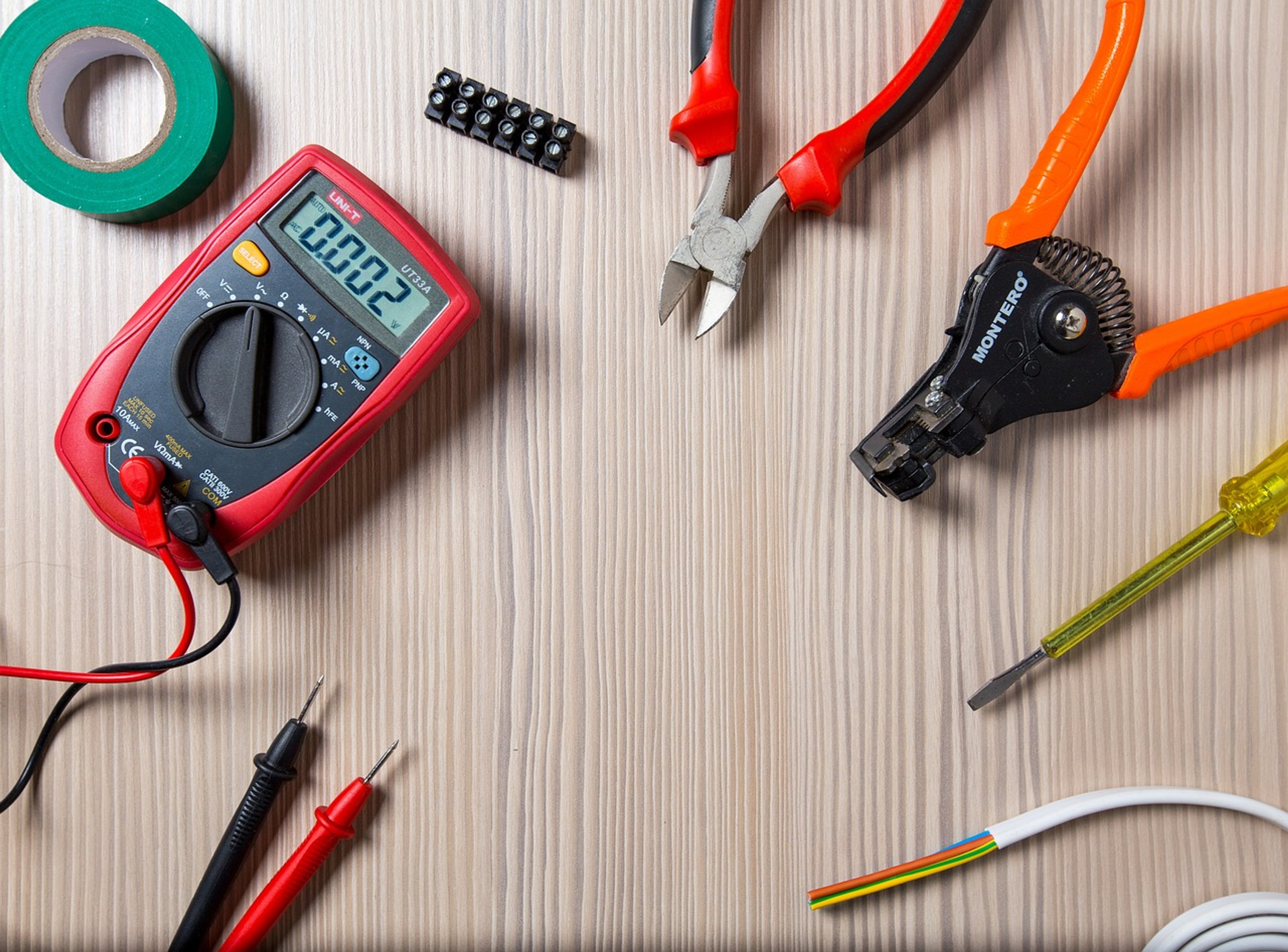 Die häufigsten Fallen bei Elektroinstallationsmaterialien im Internet