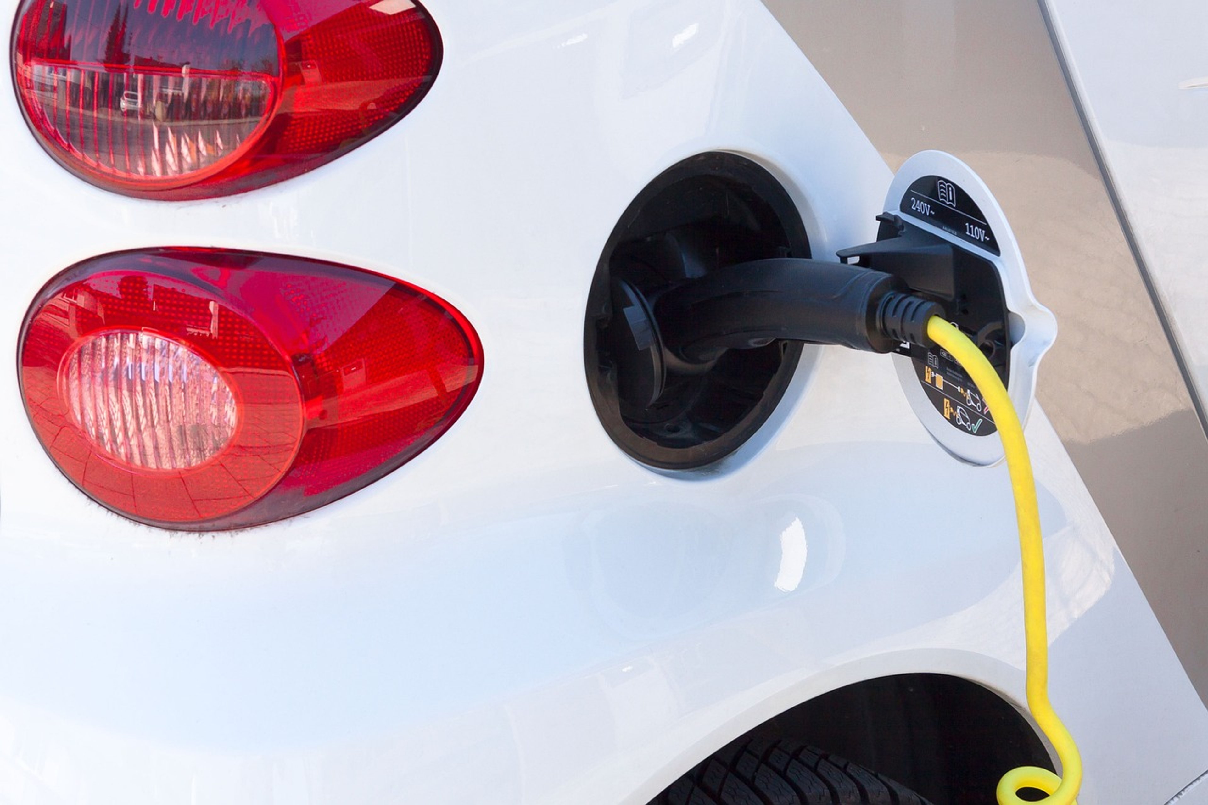 Wie können E-Auto-Fahrer von der THG-Quote profitieren?