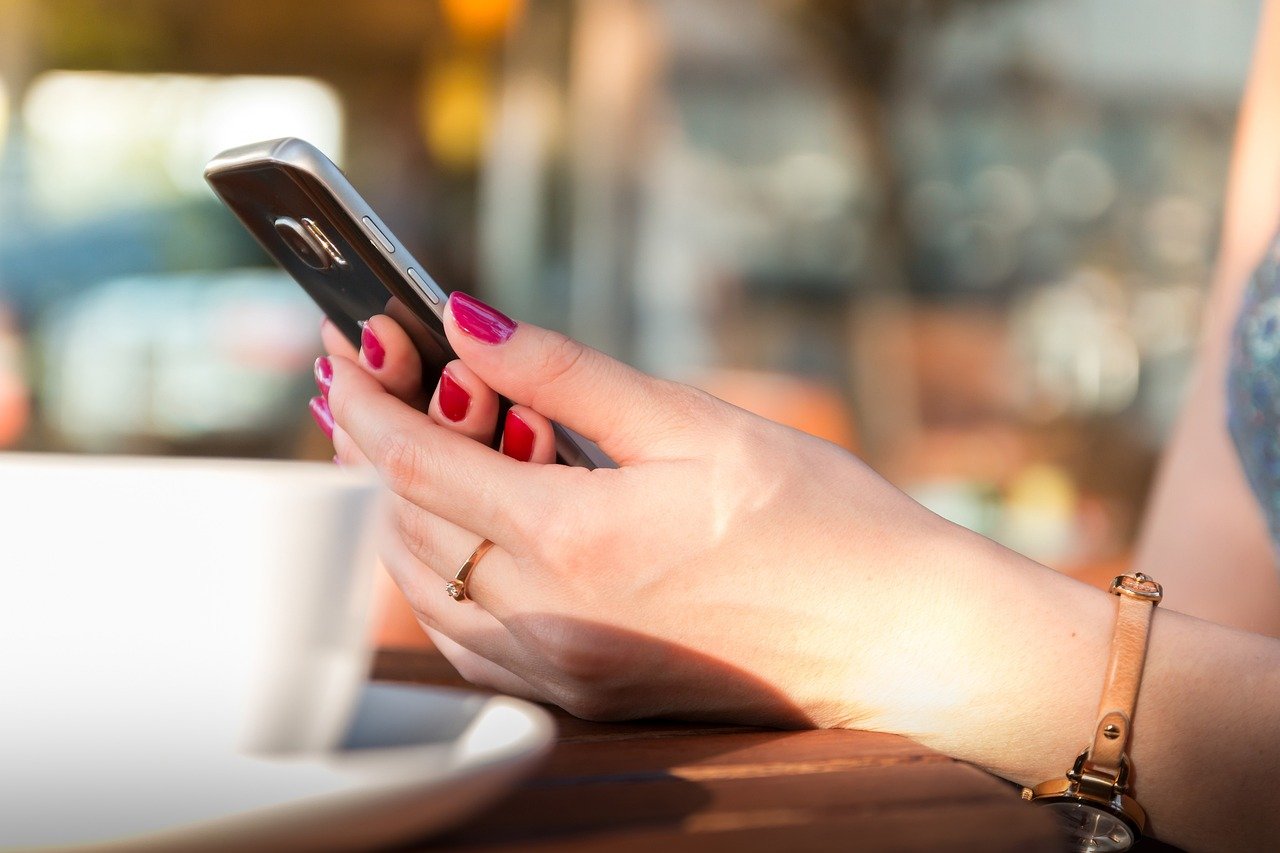 Versicherungs-Apps im Überblick: Smarte mobile Lösungen für den Versicherungsalltag
