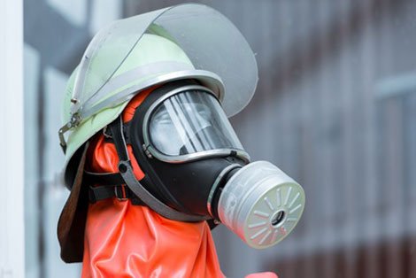 Muss Fotograf Schadensersatz zahlen? - OLG-Urteil zur Inszenierung eines Ebolafalles