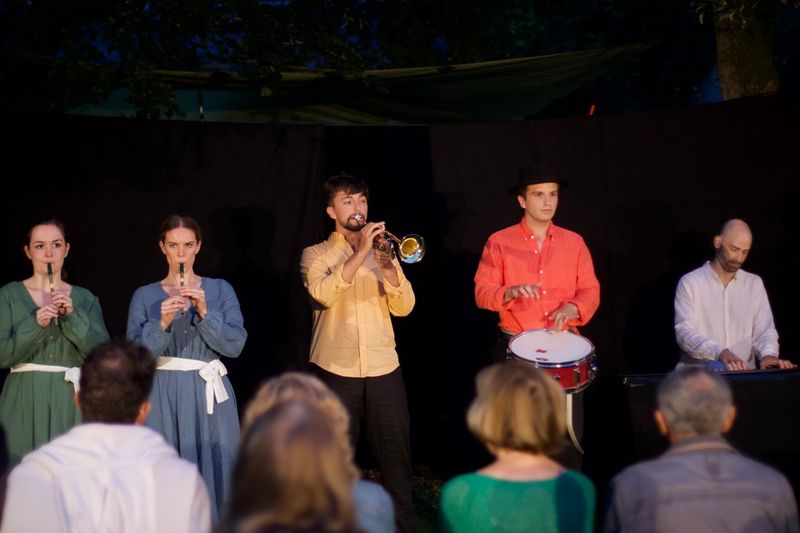 GBM Theater auf der Bühne