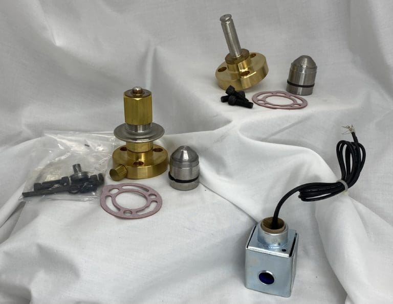 Carrier 06D and 06E unloader valve components and parts on white background