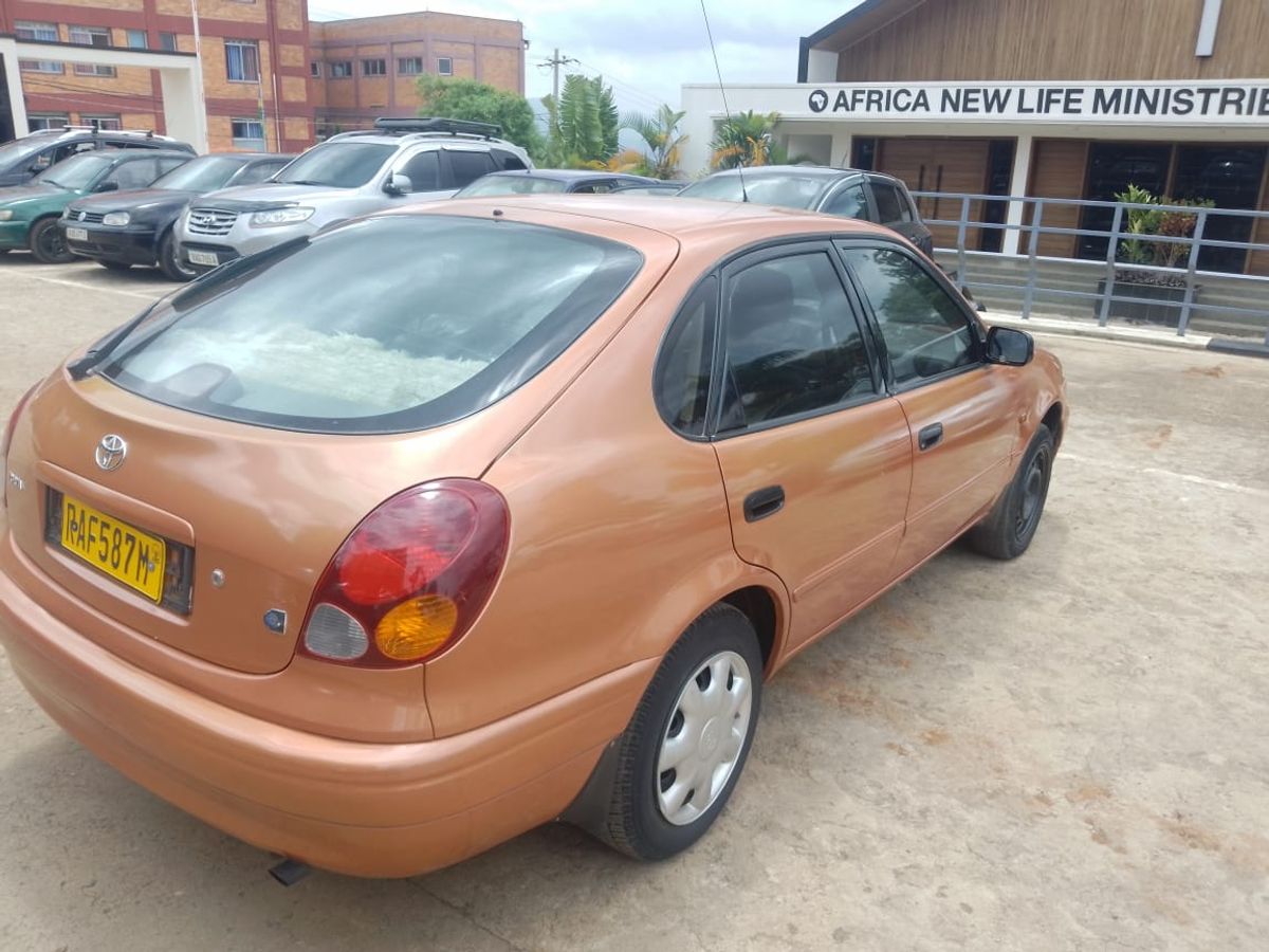 Toyota Collora