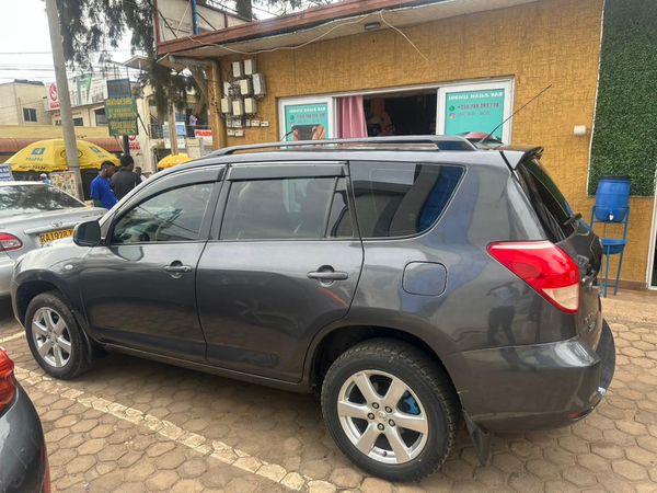 Toyota Rav 4