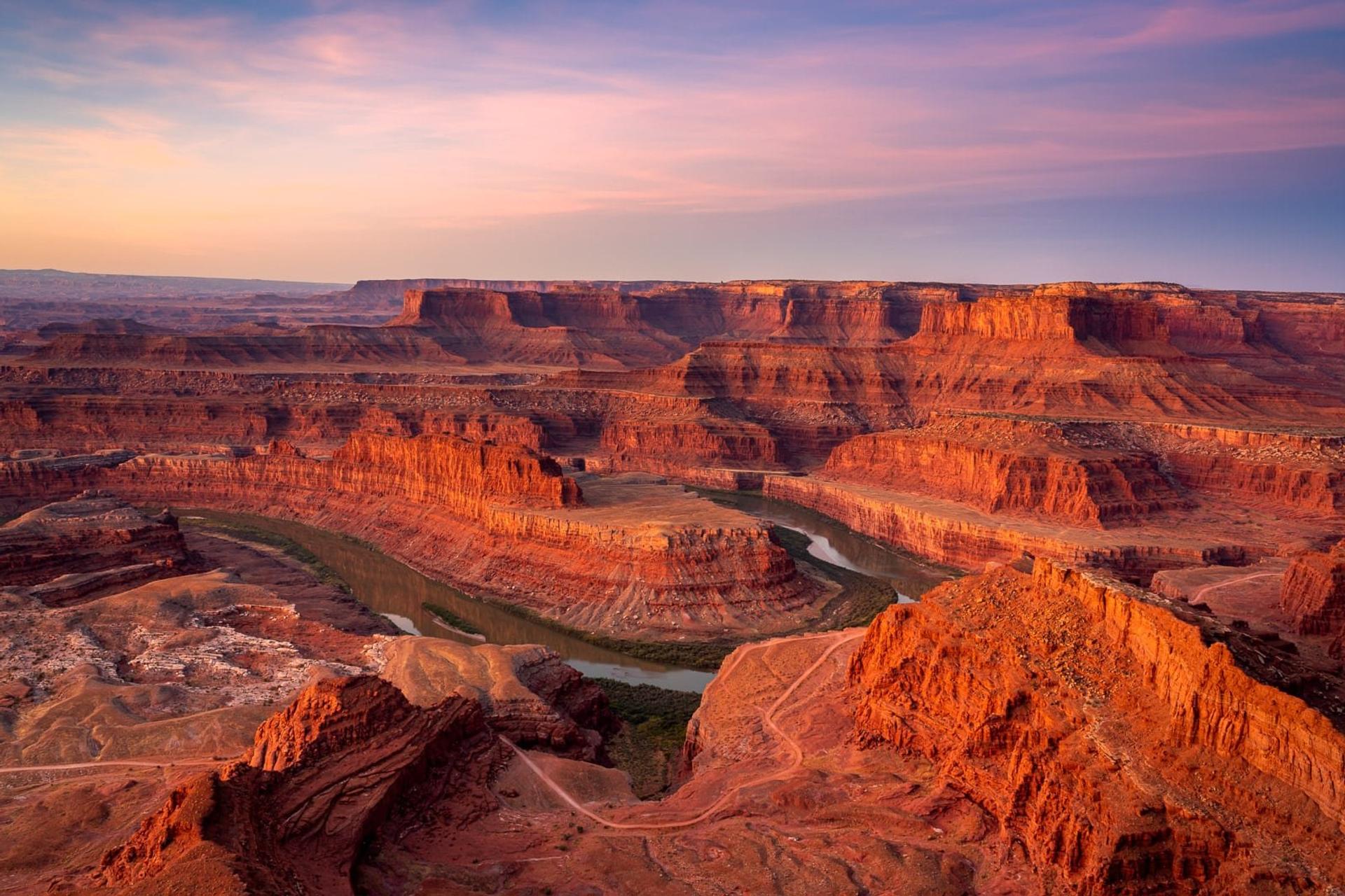 Dead Horse Point at sunrise