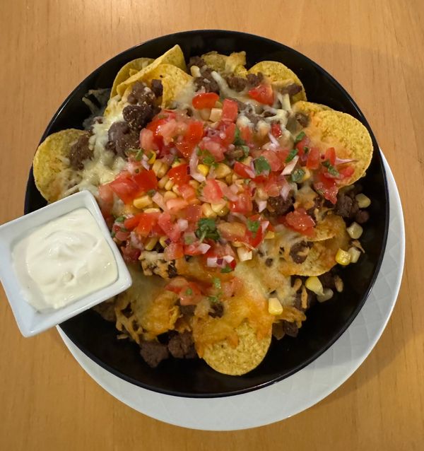 Gratinert nachos med rømme