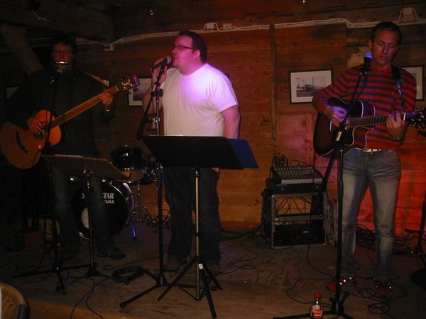 «Ute på Prøve» spiller til dans