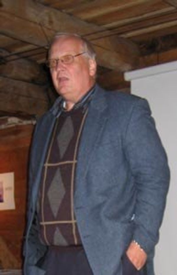 Forfatter Lars Ivar Hansen