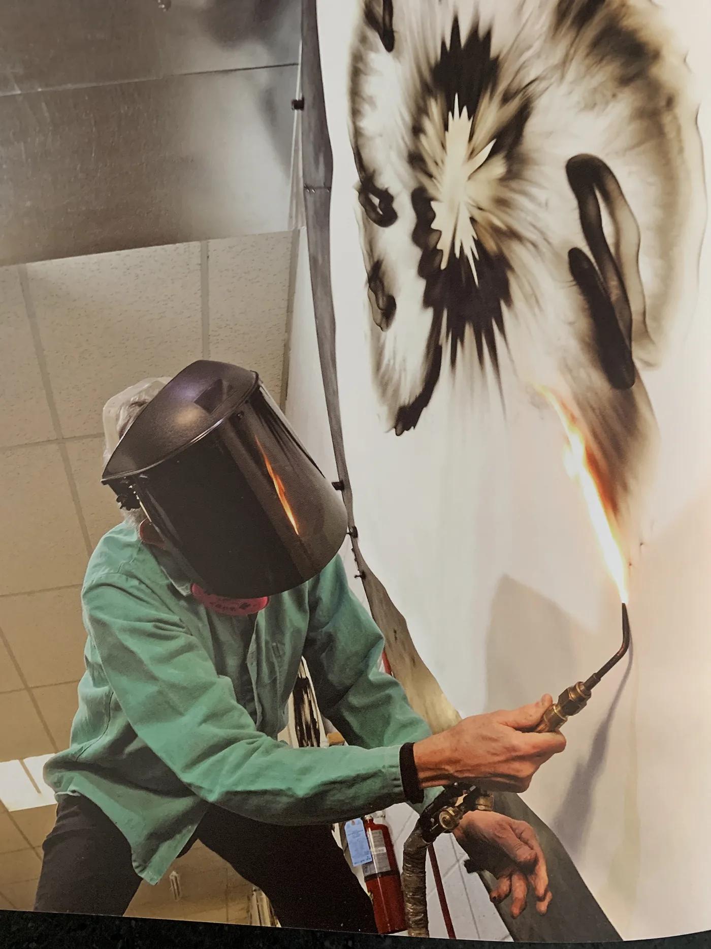 Dennis Lee MITCHELL, artist in his studio