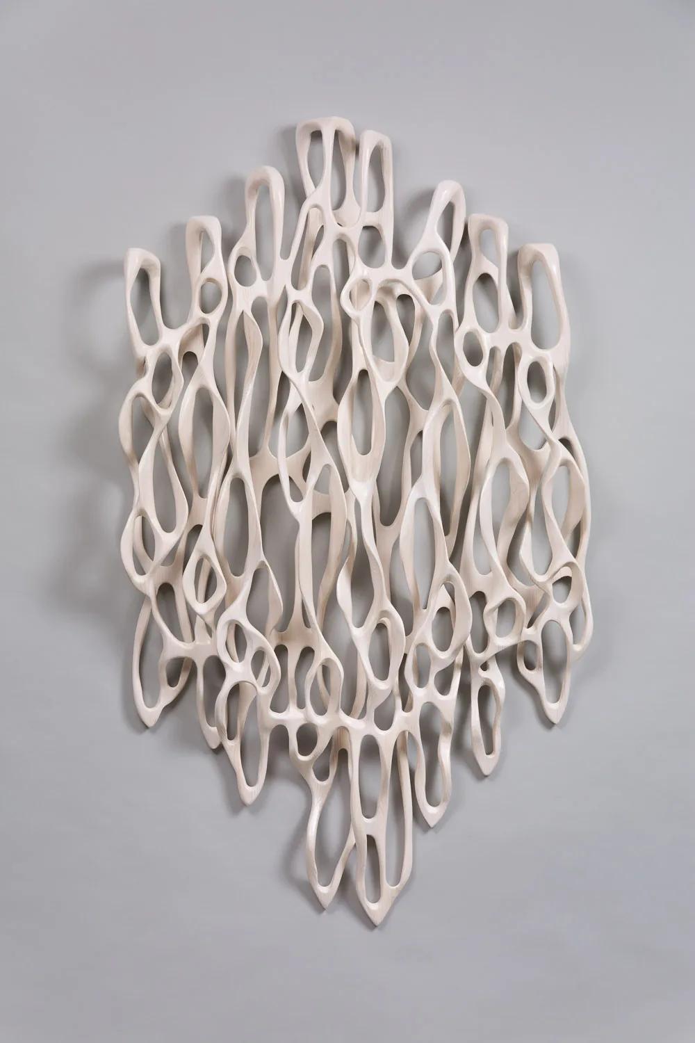 Caprice PIERUCCI, White Delicate Loops VII