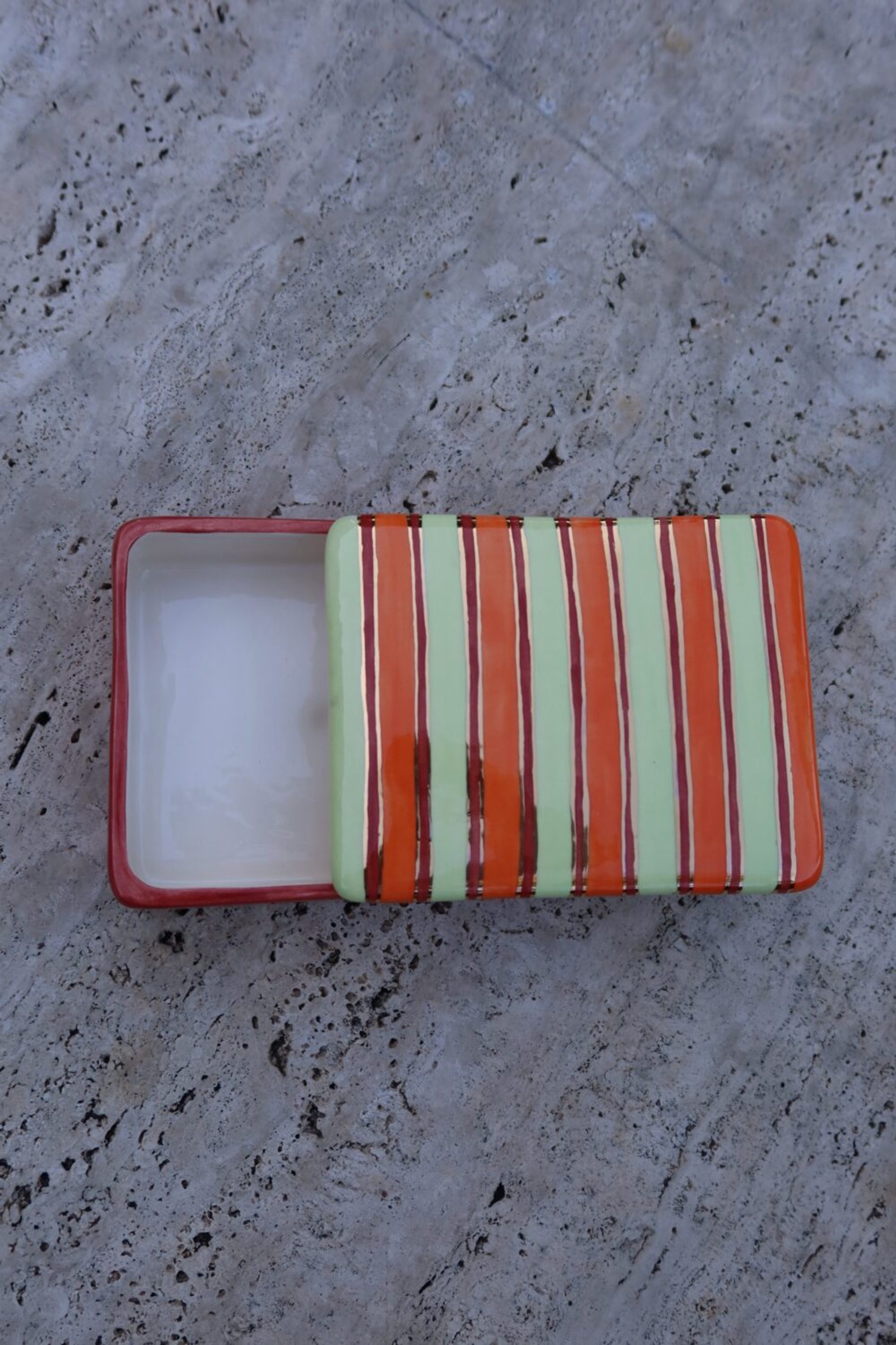 Striped Box Laranja e Vermelha 2