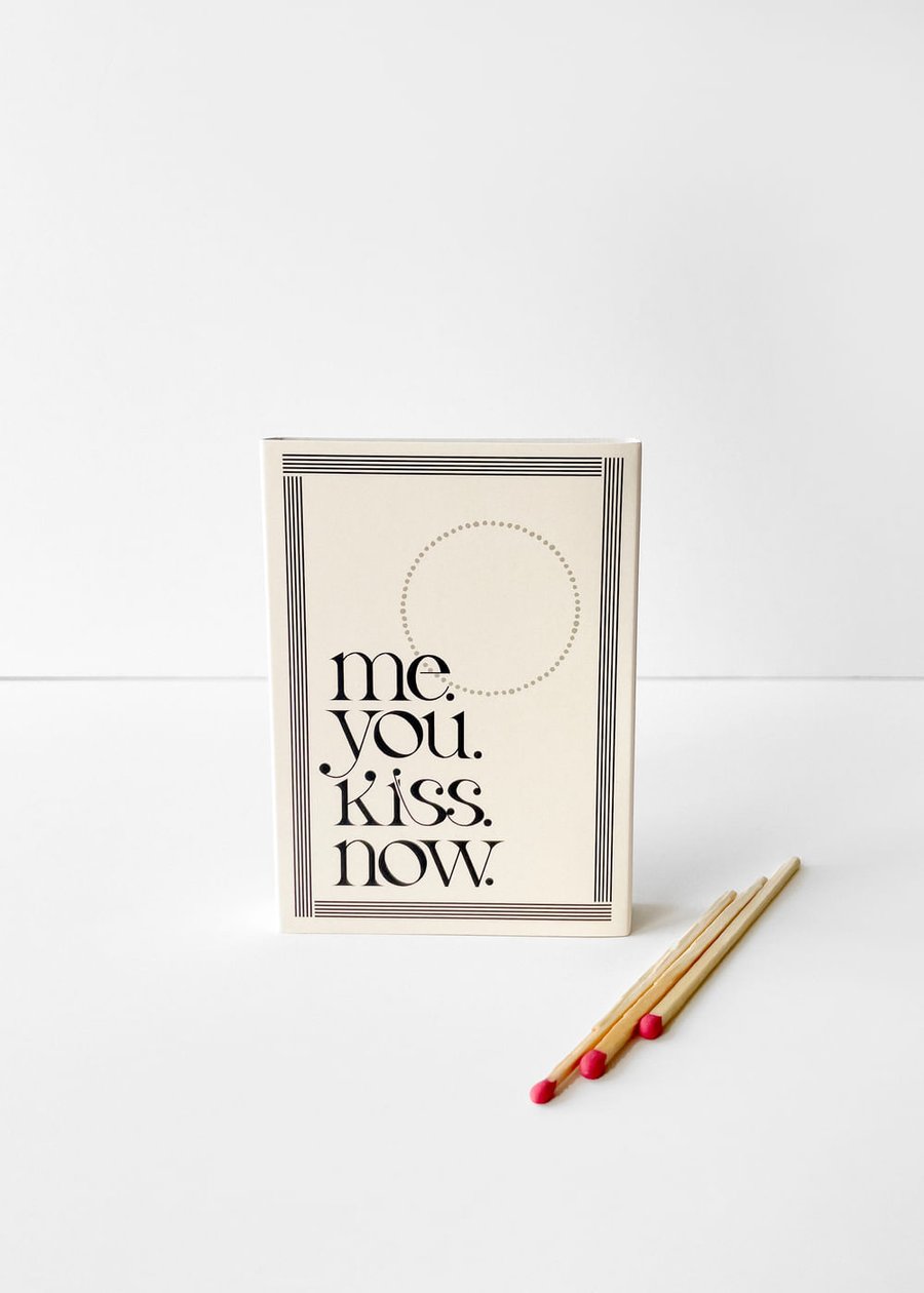 Caixa De Fósforo Kiss