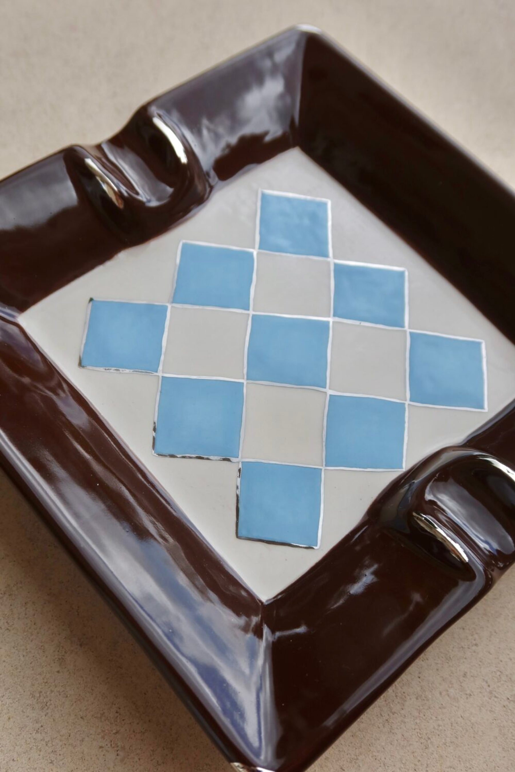 Cinzeiro Checkered Café & Baby Blue 3