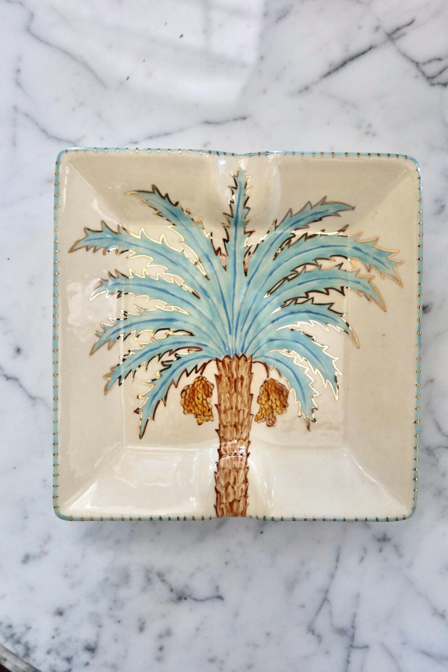 Cinzeiro Golden Palm 3