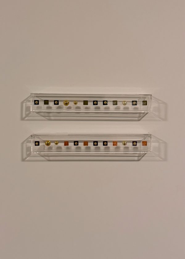 Quadro De Acrílico Amar é Atravessar
